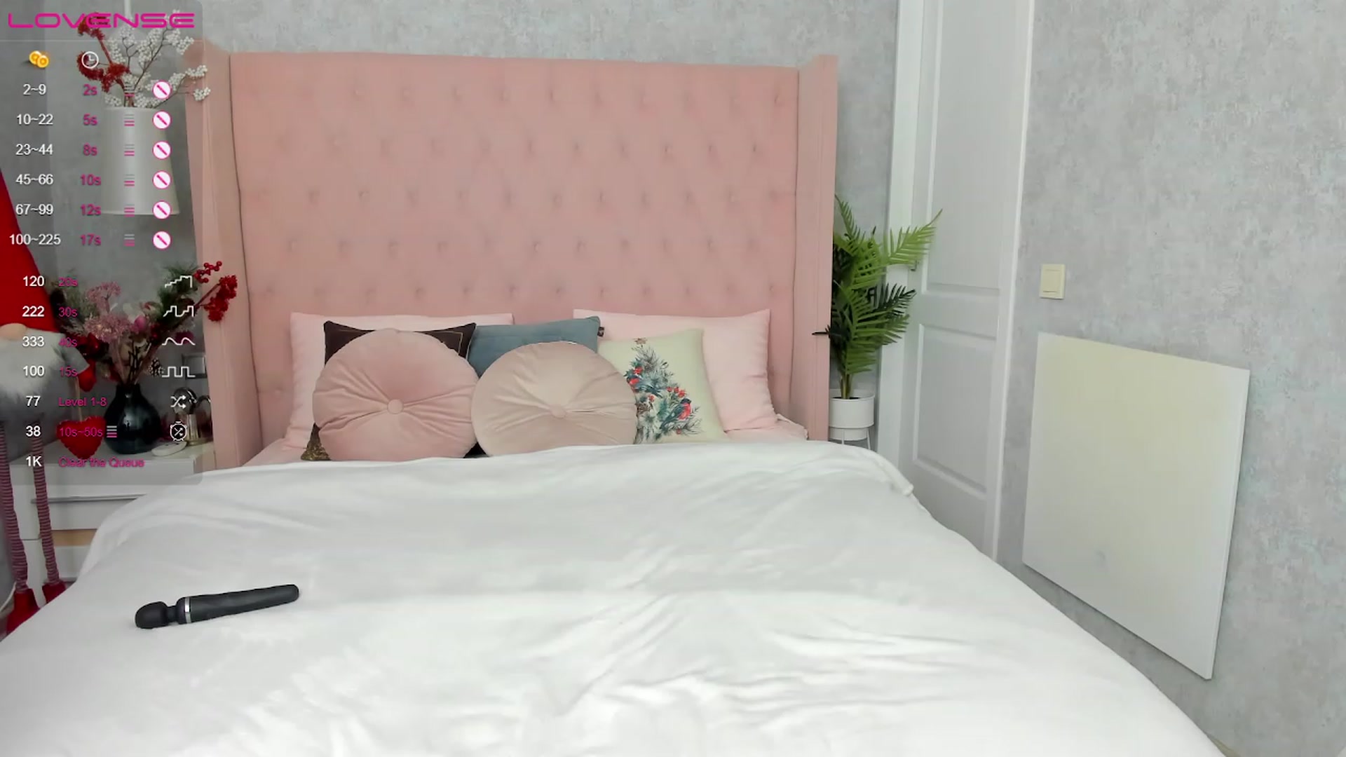 Gallery image thumbnail from MilaVox's myfreecams stream on, 12/18/2022, 13:59 image 14 of 20