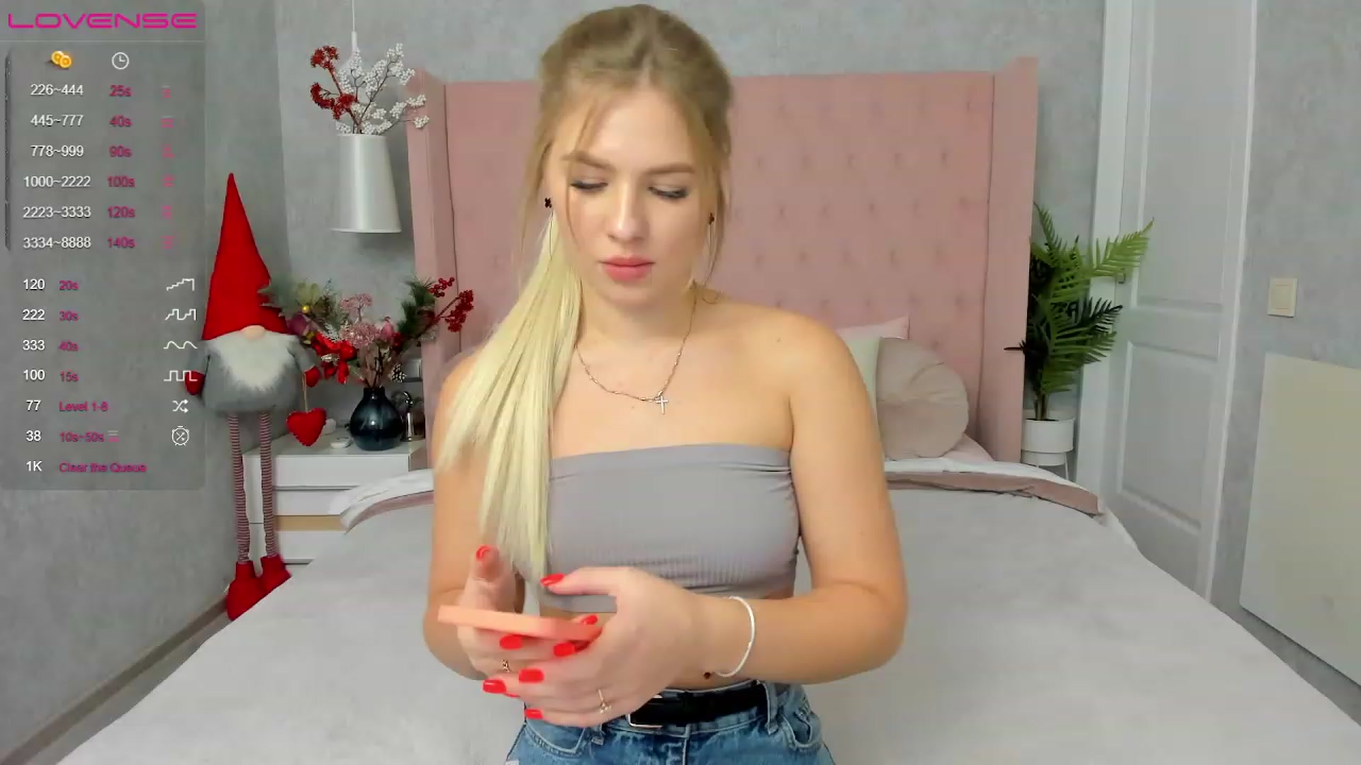 Gallery image thumbnail from MilaVox's myfreecams stream on, 12/18/2022, 19:25 image 19 of 20