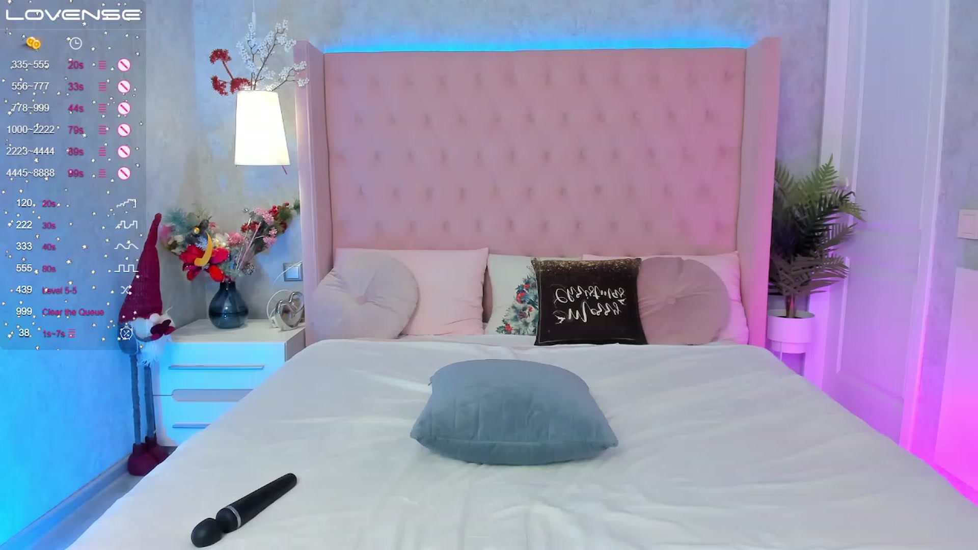 Gallery image thumbnail from MilaVox's myfreecams stream on, 01/03/2023, 18:16 image 6 of 20