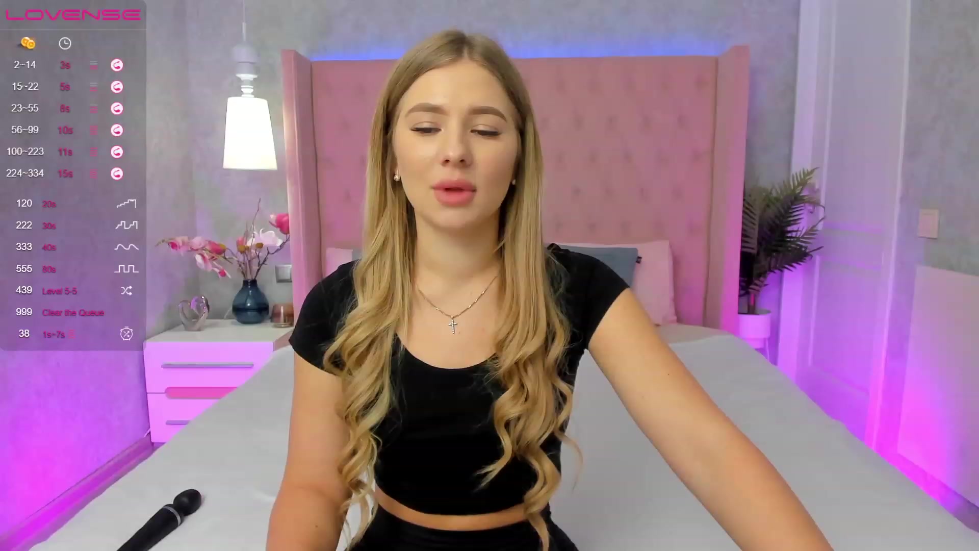 Gallery image thumbnail from MilaVox's myfreecams stream on, 01/25/2023, 14:41 image 5 of 20