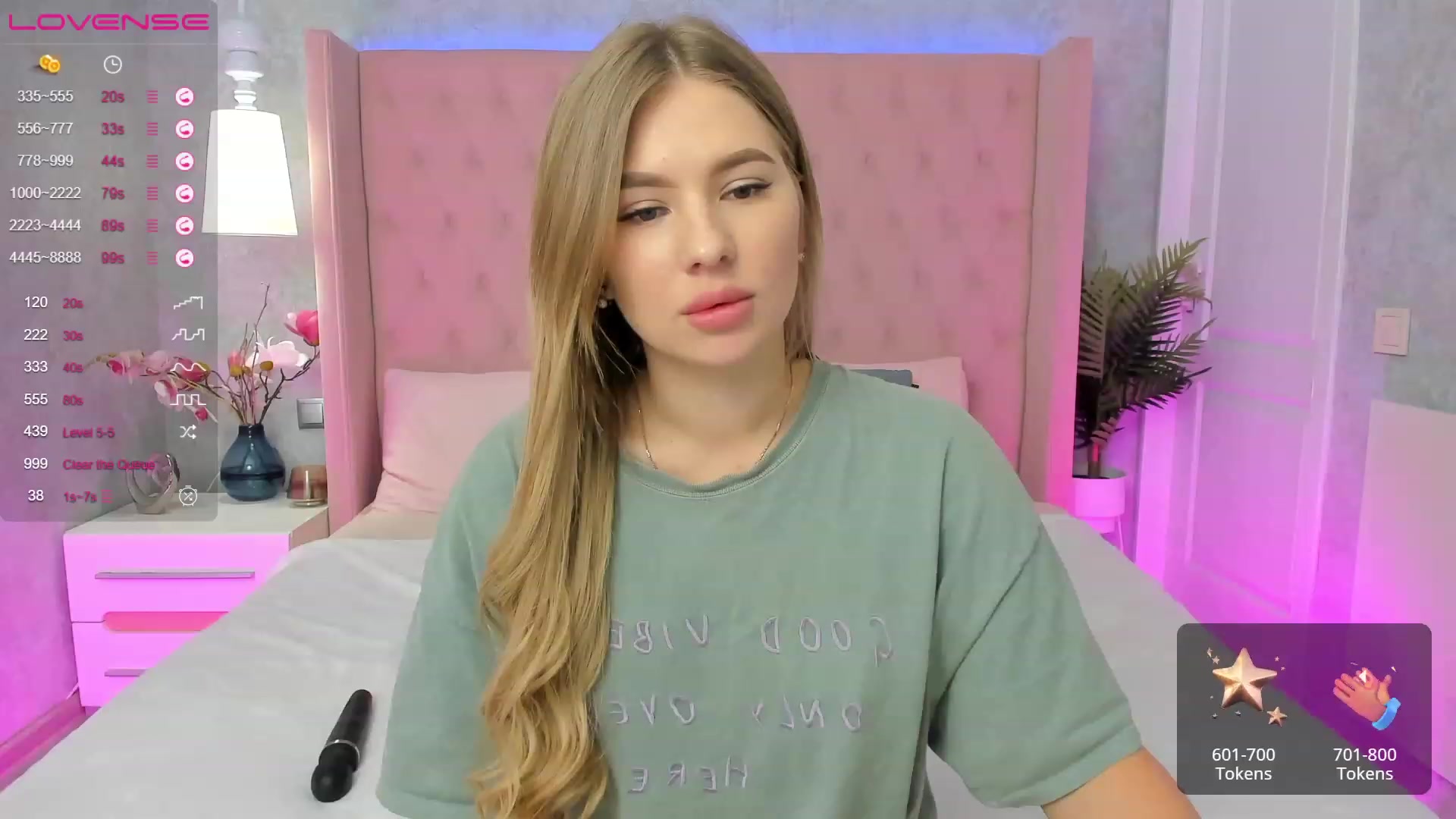 Gallery image thumbnail from MilaVox's myfreecams stream on, 01/25/2023, 15:29 image 12 of 20