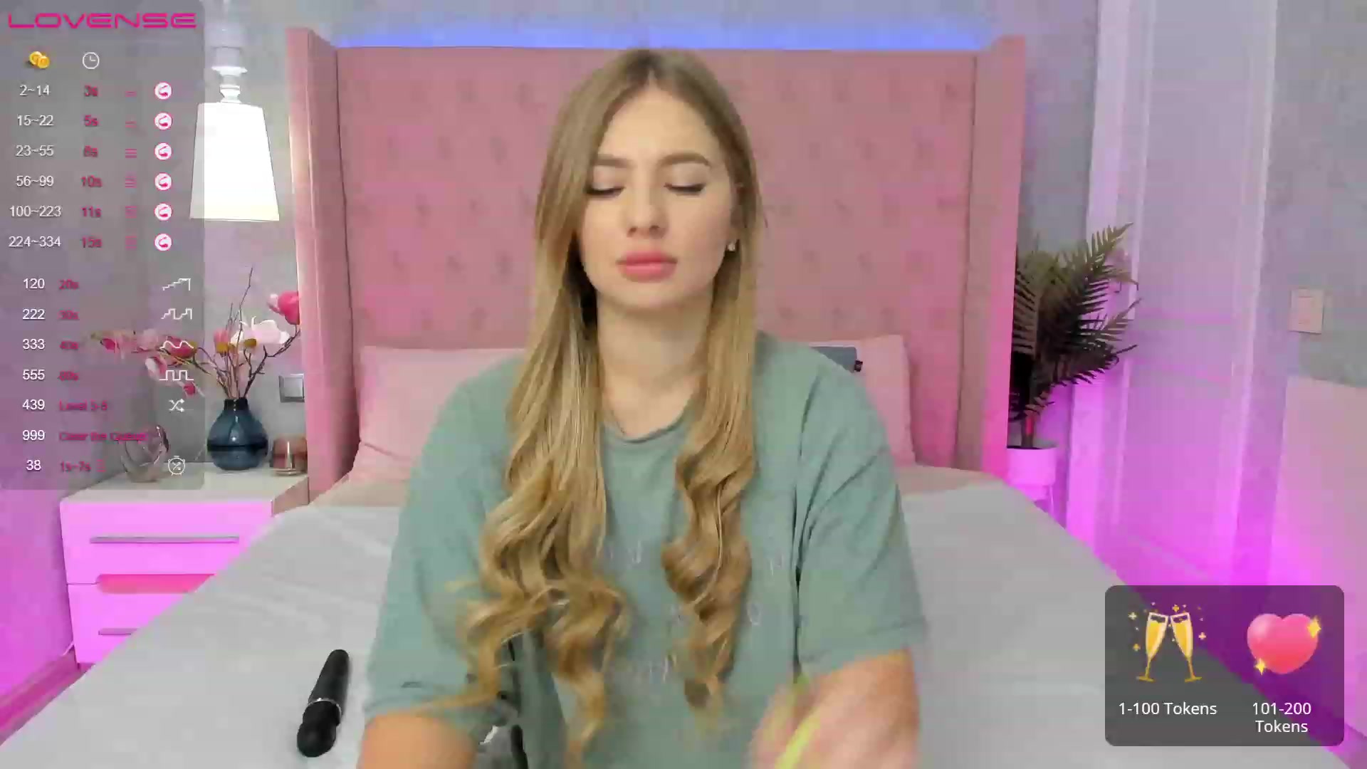 Gallery image thumbnail from MilaVox's myfreecams stream on, 01/25/2023, 15:29 image 20 of 20