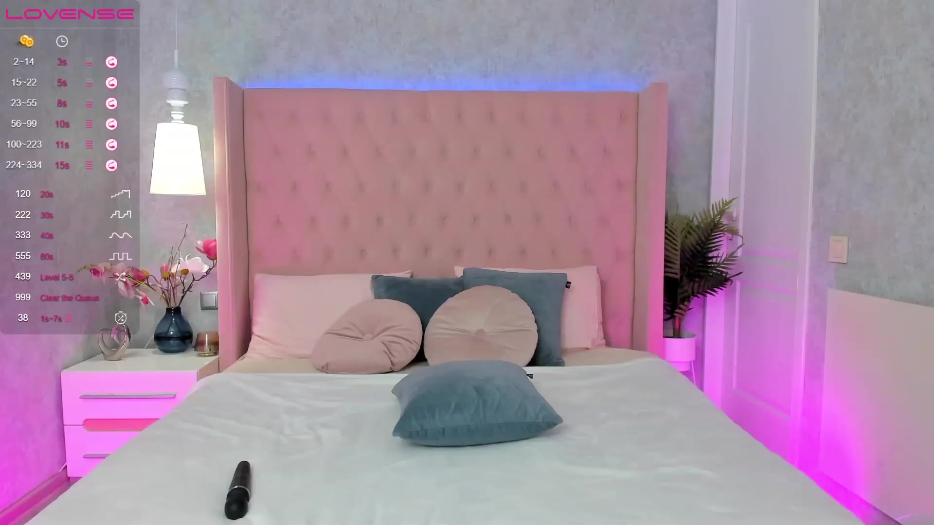 Gallery image thumbnail from MilaVox's myfreecams stream on, 01/25/2023, 15:50 image 15 of 20