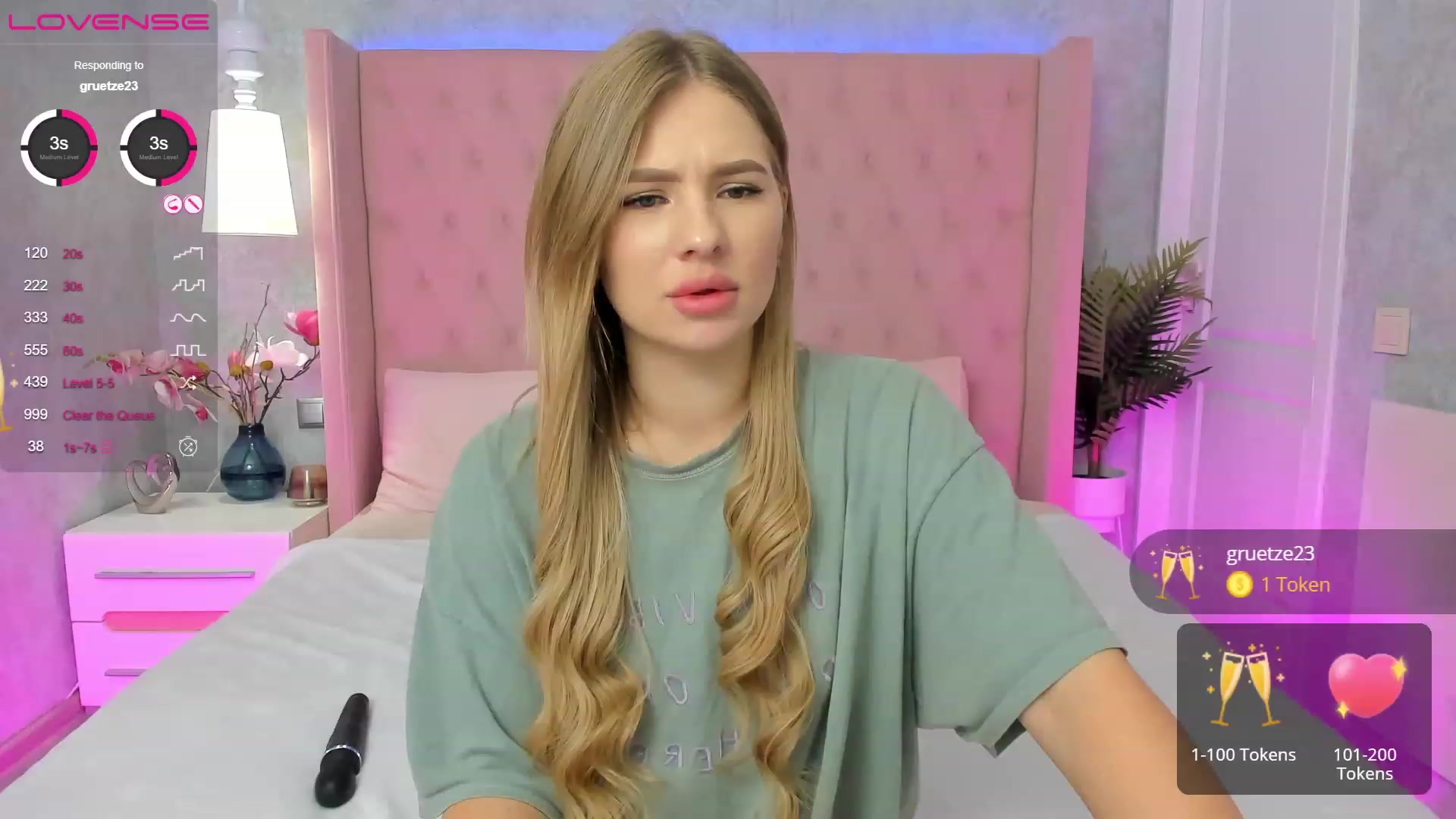 Gallery image thumbnail from MilaVox's myfreecams stream on, 01/25/2023, 15:50 image 2 of 20