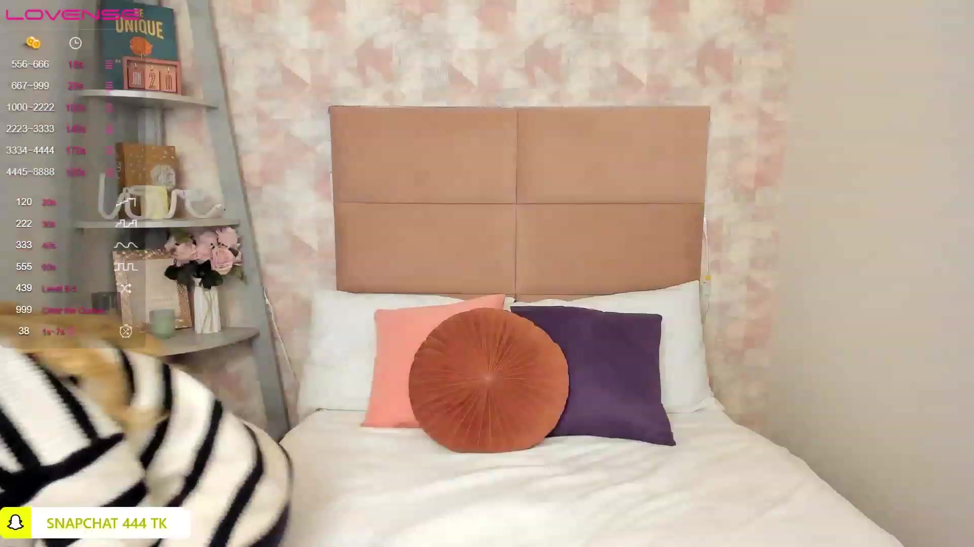 Gallery image thumbnail from MilaVox's myfreecams stream on, 01/28/2023, 19:26 image 17 of 20