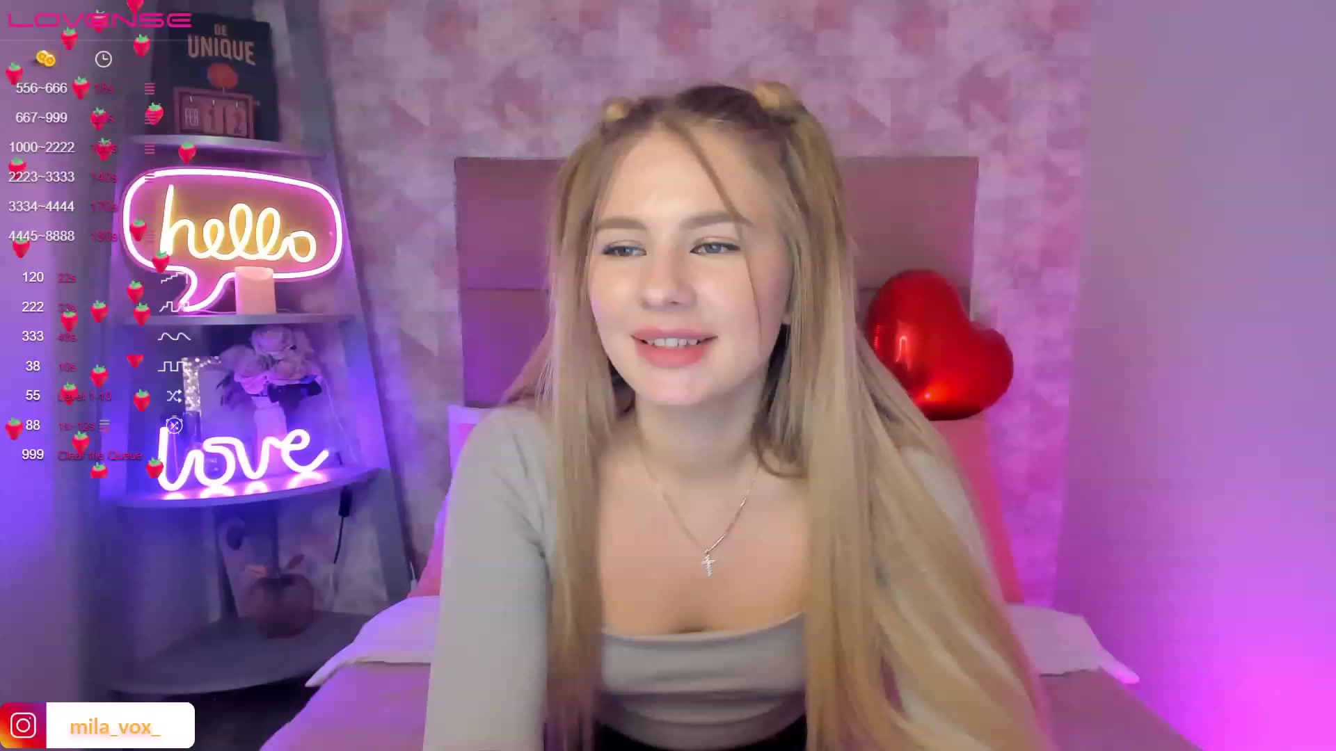 Gallery image thumbnail from MilaVox's myfreecams stream on, 02/14/2023, 19:30 image 20 of 20