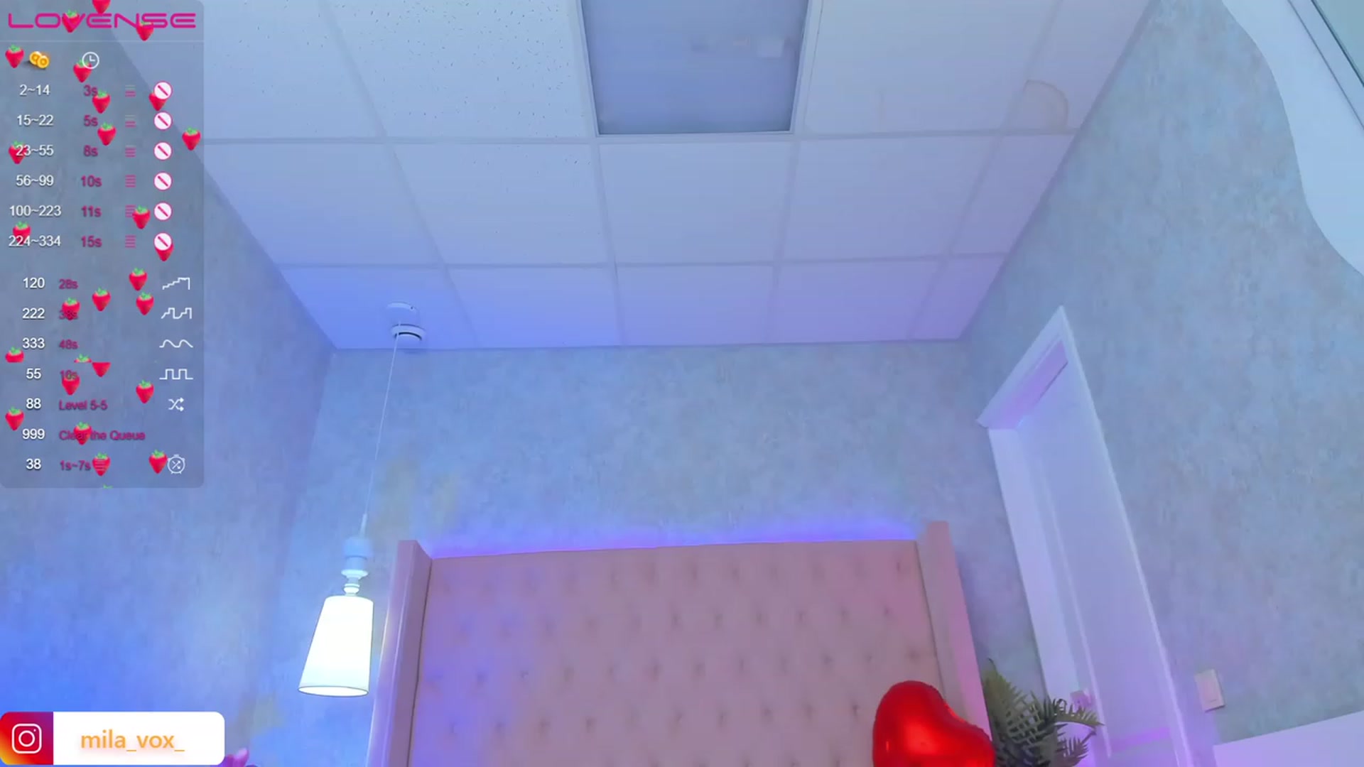 Gallery image thumbnail from MilaVox's myfreecams stream on, 02/15/2023, 16:02 image 11 of 20