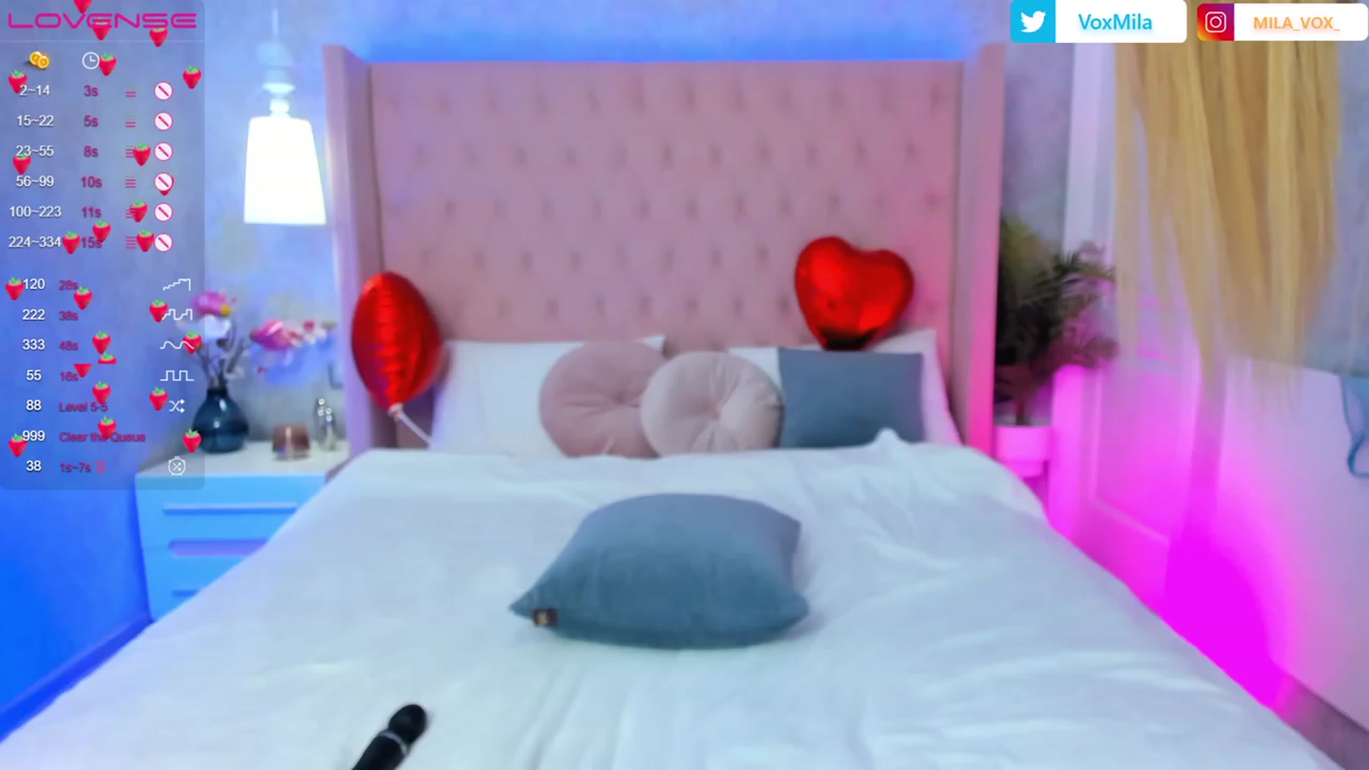 Gallery image thumbnail from MilaVox's myfreecams stream on, 02/17/2023, 17:32 image 4 of 20