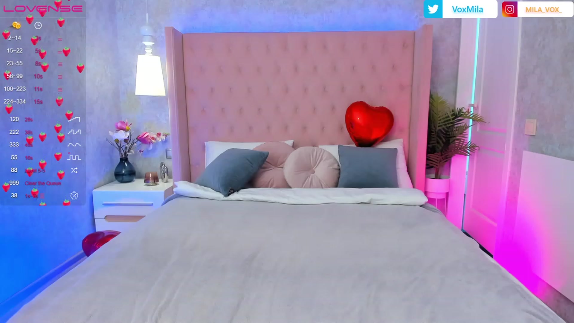 Gallery image thumbnail from MilaVox's myfreecams stream on, 02/17/2023, 19:26 image 12 of 20