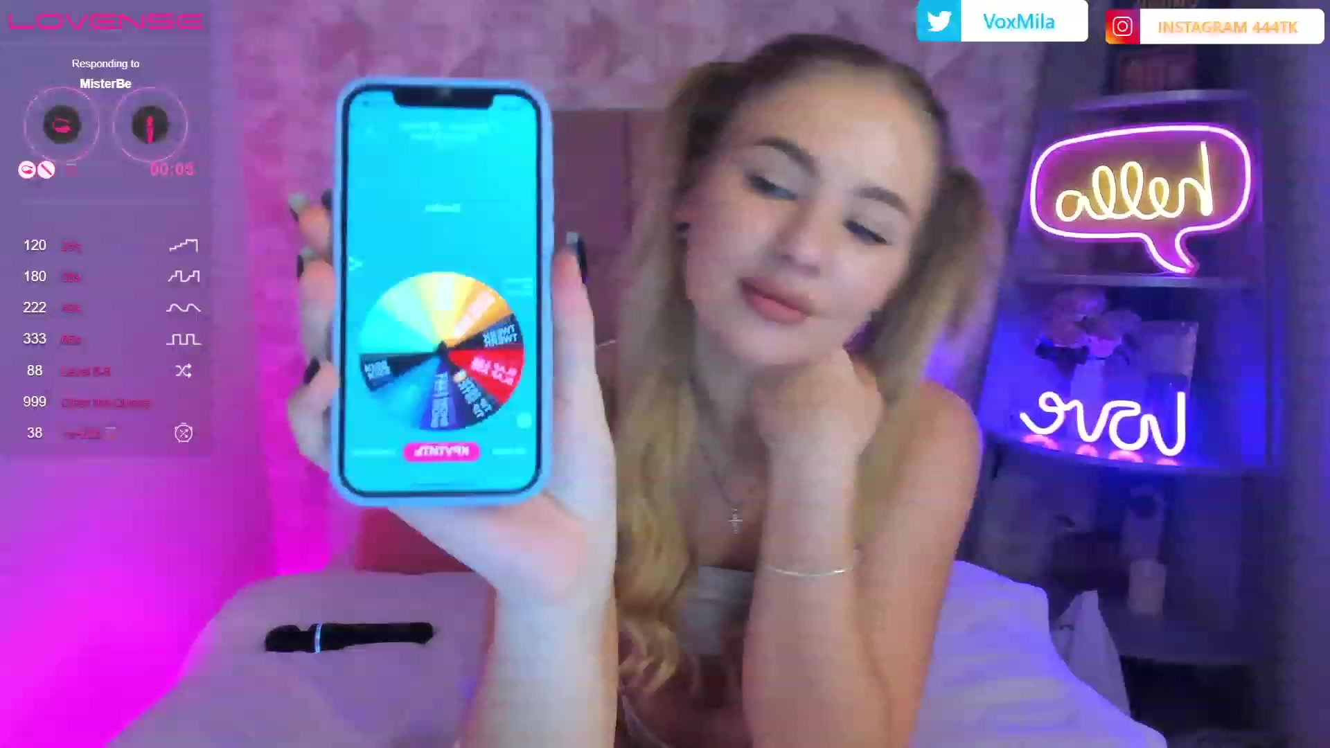 Gallery image thumbnail from MilaVox's myfreecams stream on, 02/25/2023, 15:20 image 3 of 20