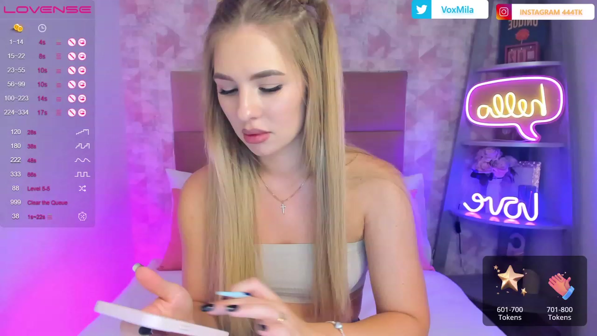 Gallery image thumbnail from MilaVox's myfreecams stream on, 03/03/2023, 16:00 image 15 of 20