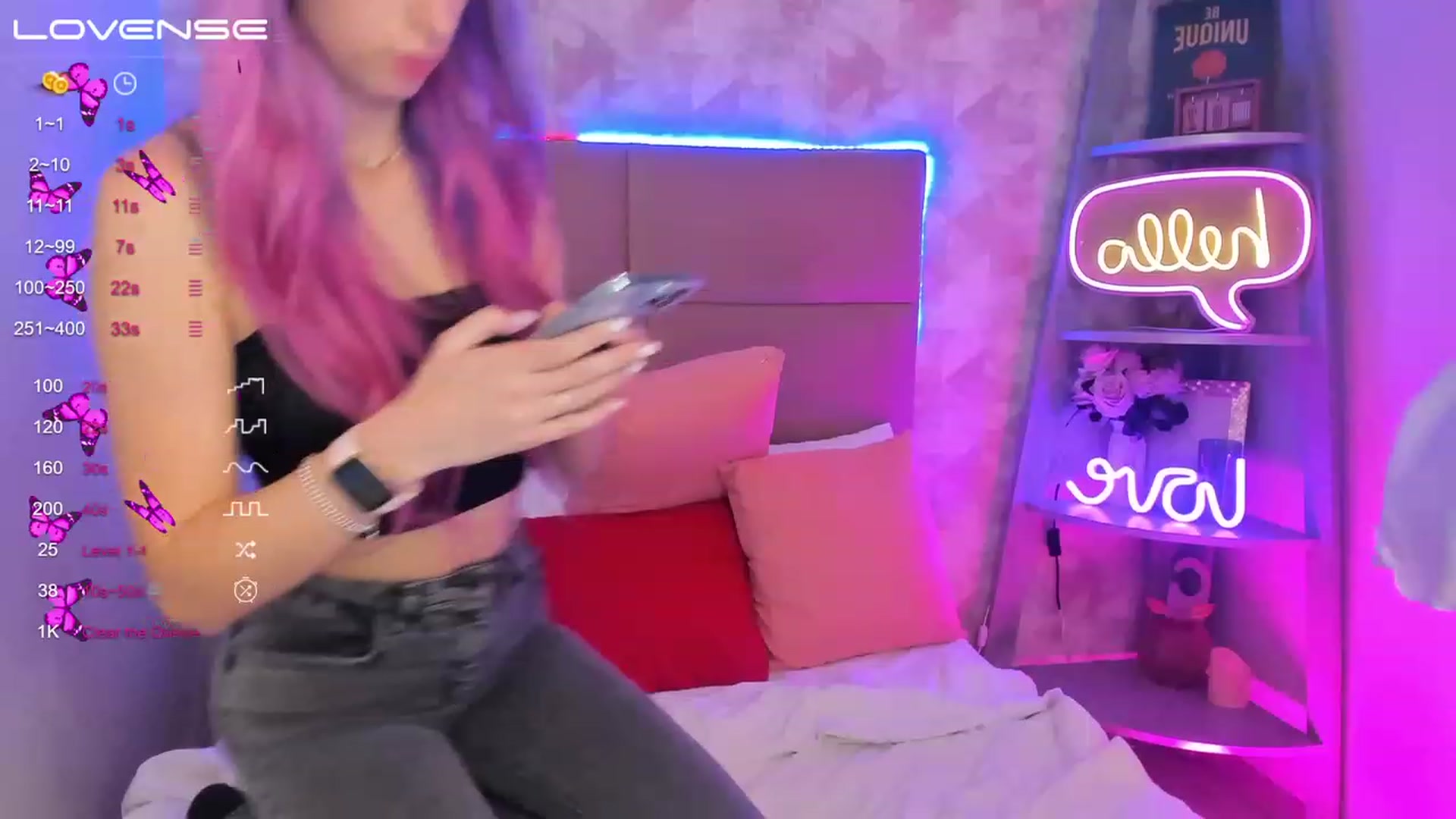 Gallery image thumbnail from MilaVox's myfreecams stream on, 03/08/2023, 19:59 image 20 of 20