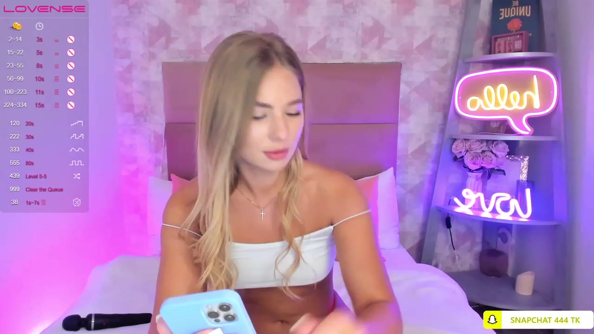 Gallery image thumbnail from MilaVox's myfreecams stream on, 03/31/2023, 13:54 image 14 of 20