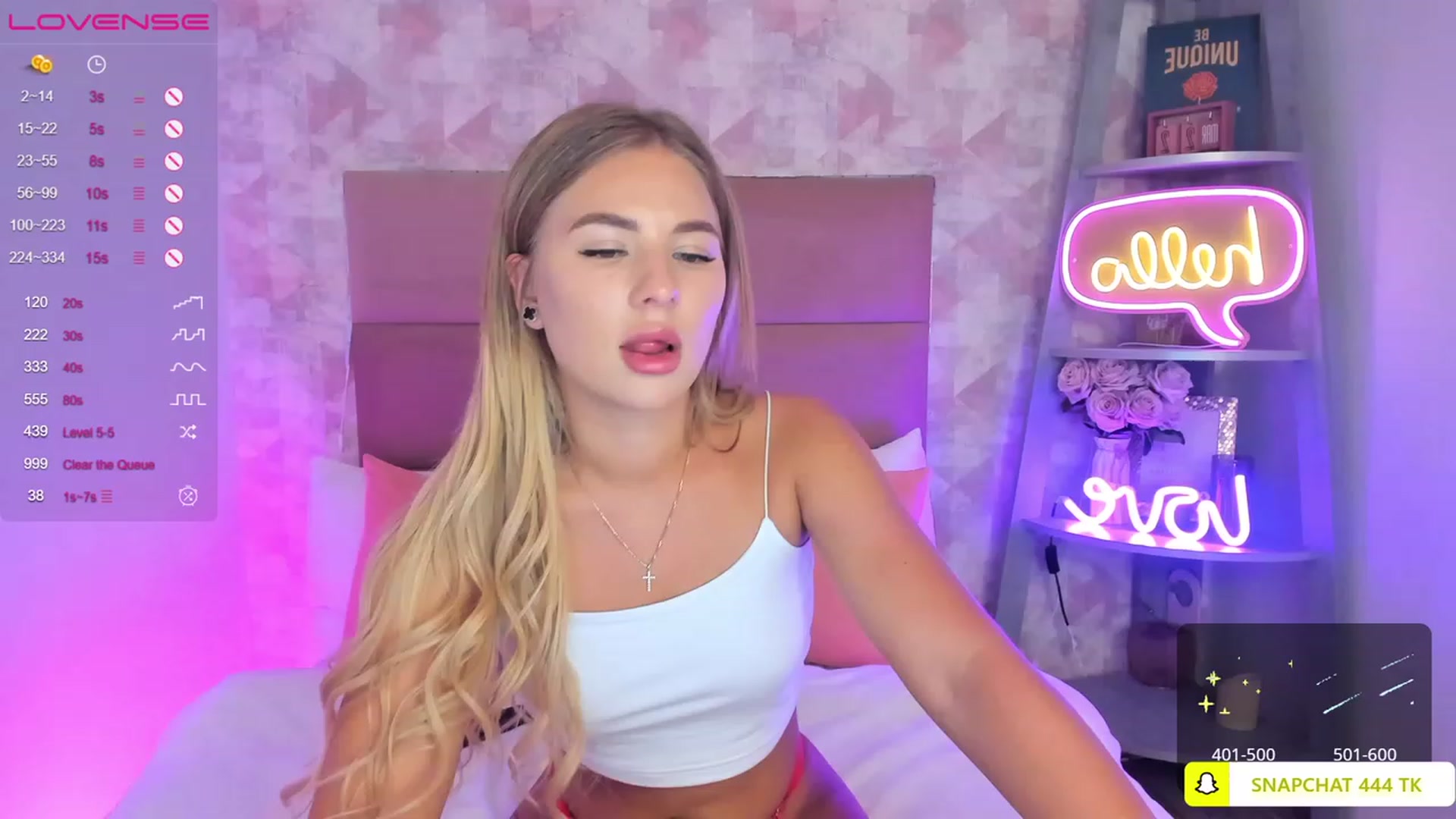 Gallery image thumbnail from MilaVox's myfreecams stream on, 03/31/2023, 18:27 image 7 of 20