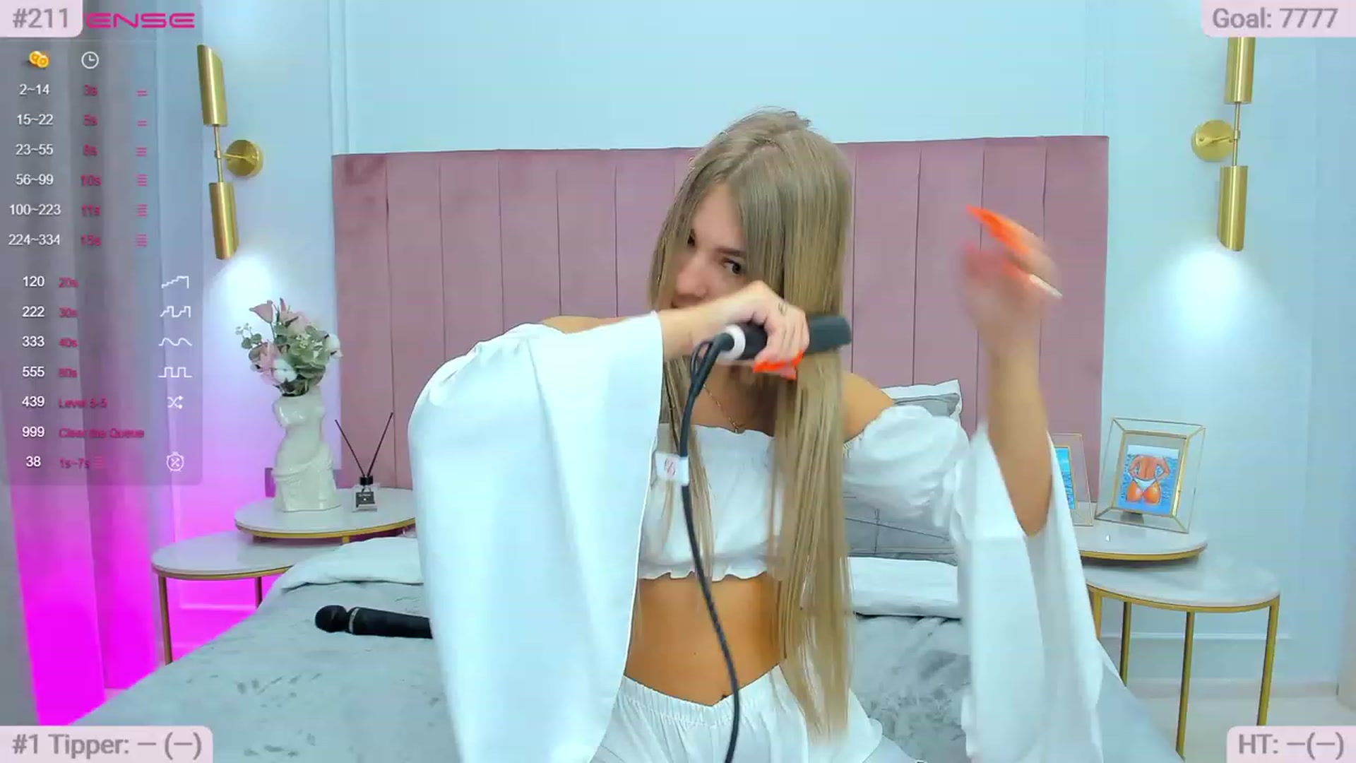 Gallery image thumbnail from MilaVox's myfreecams stream on, 04/19/2023, 12:01 image 11 of 20