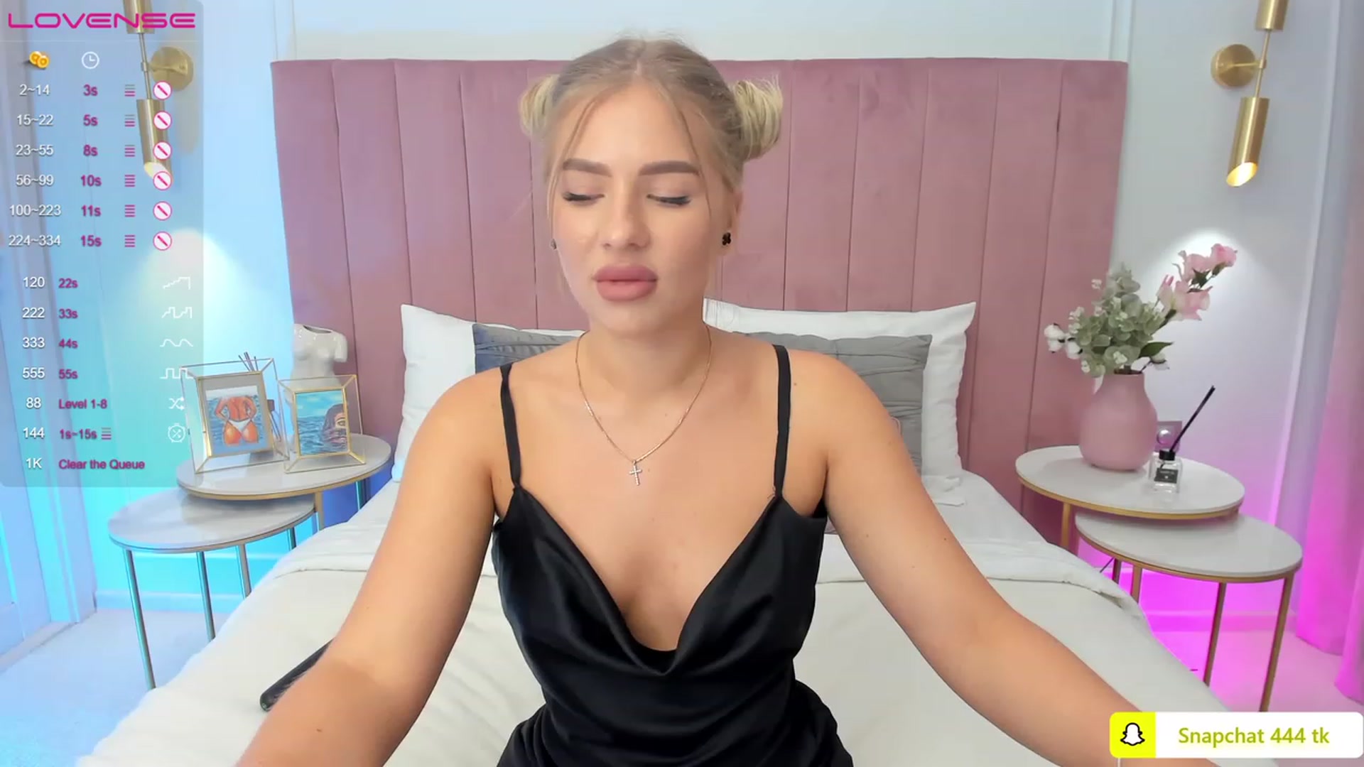 Gallery image thumbnail from MilaVox's myfreecams stream on, 05/31/2023, 13:15 image 20 of 20