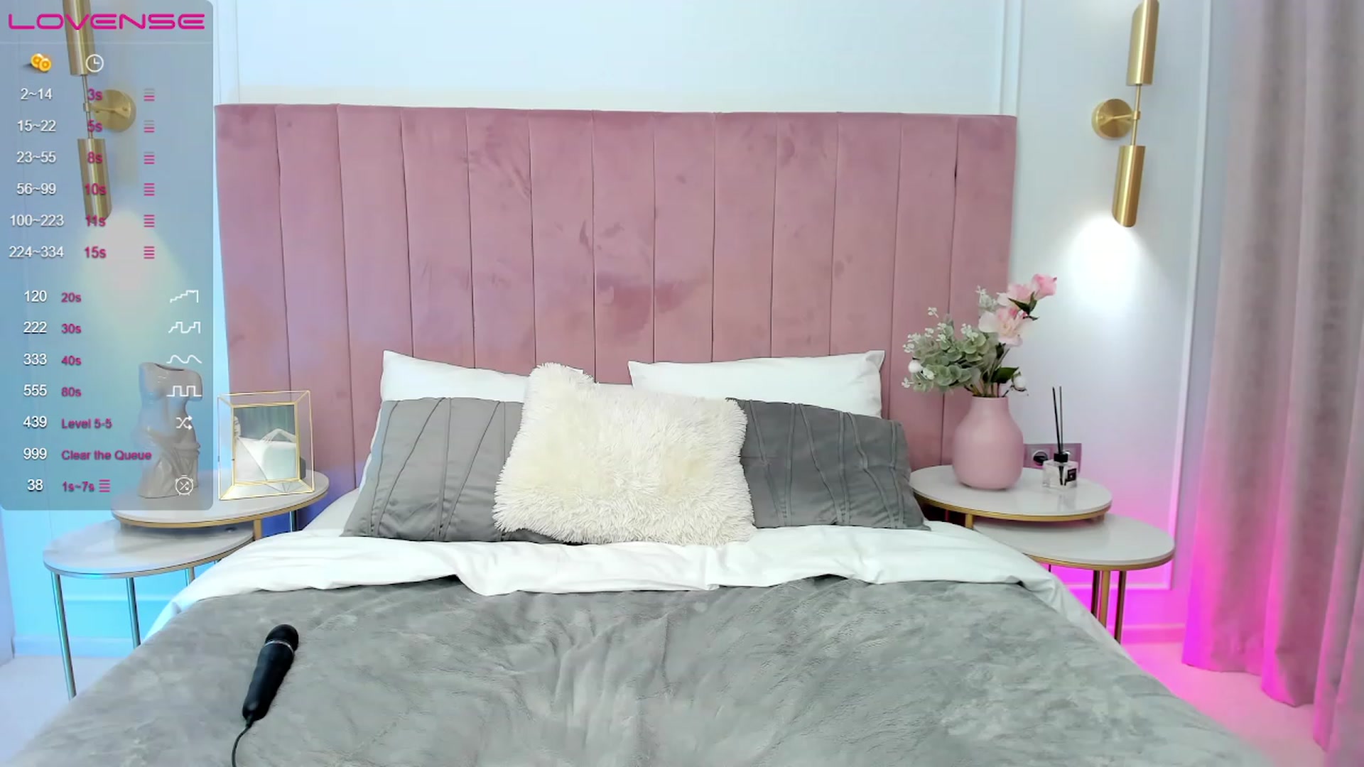 Gallery image thumbnail from MilaVox's myfreecams stream on, 07/04/2023, 10:56 image 11 of 20