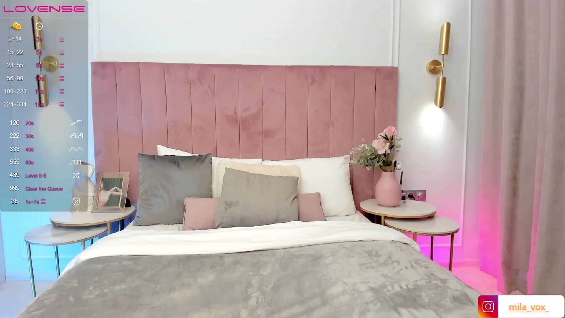 Gallery image thumbnail from MilaVox's myfreecams stream on, 07/07/2023, 19:00 image 14 of 20