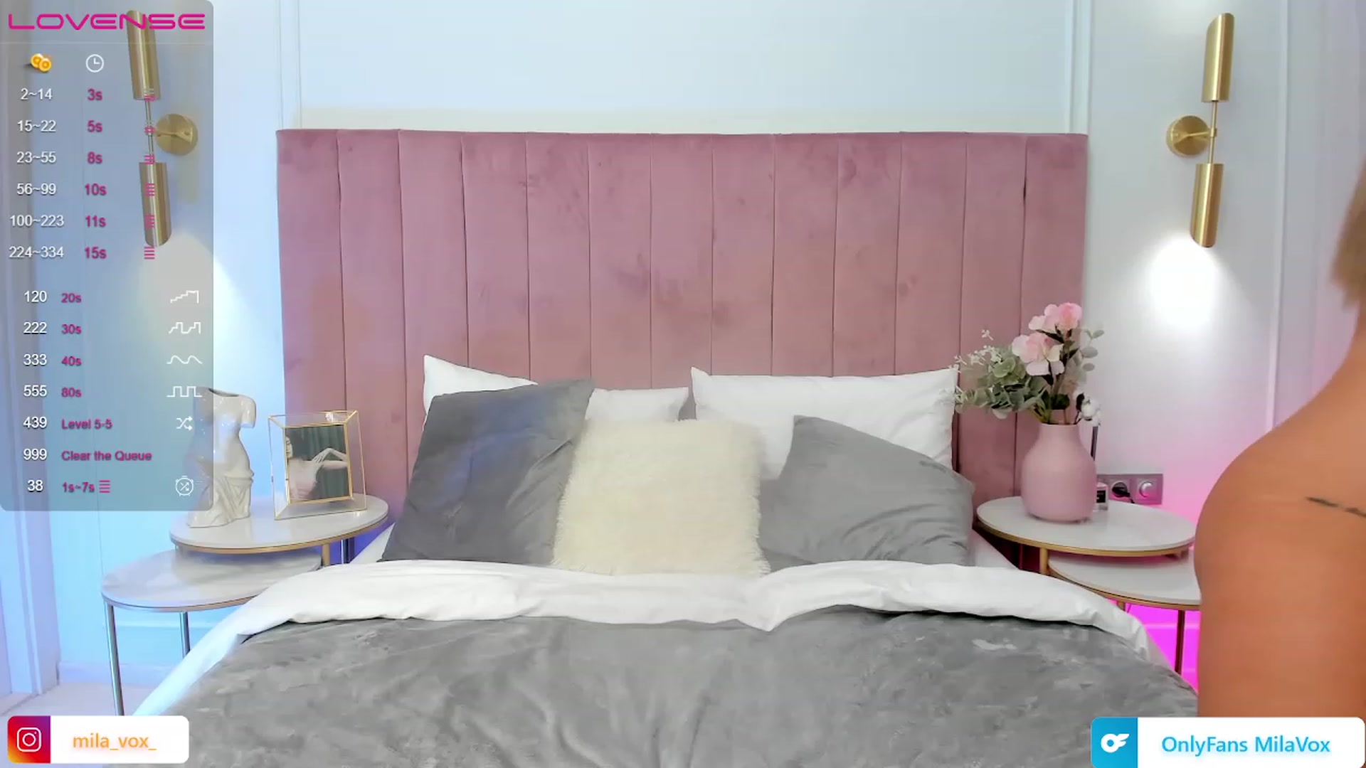 Gallery image thumbnail from MilaVox's myfreecams stream on, 07/12/2023, 19:00 image 5 of 20