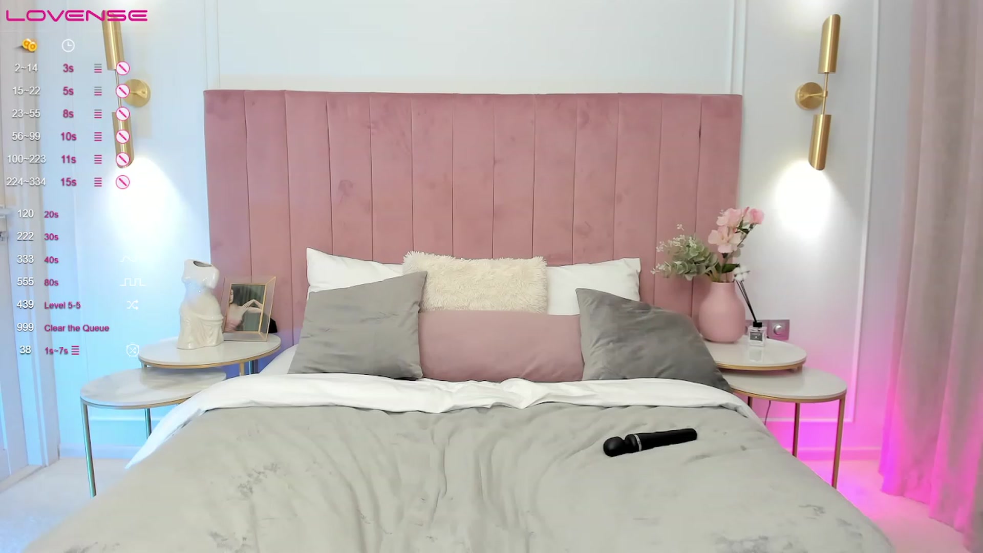 Gallery image thumbnail from MilaVox's myfreecams stream on, 07/23/2023, 14:56 image 15 of 20