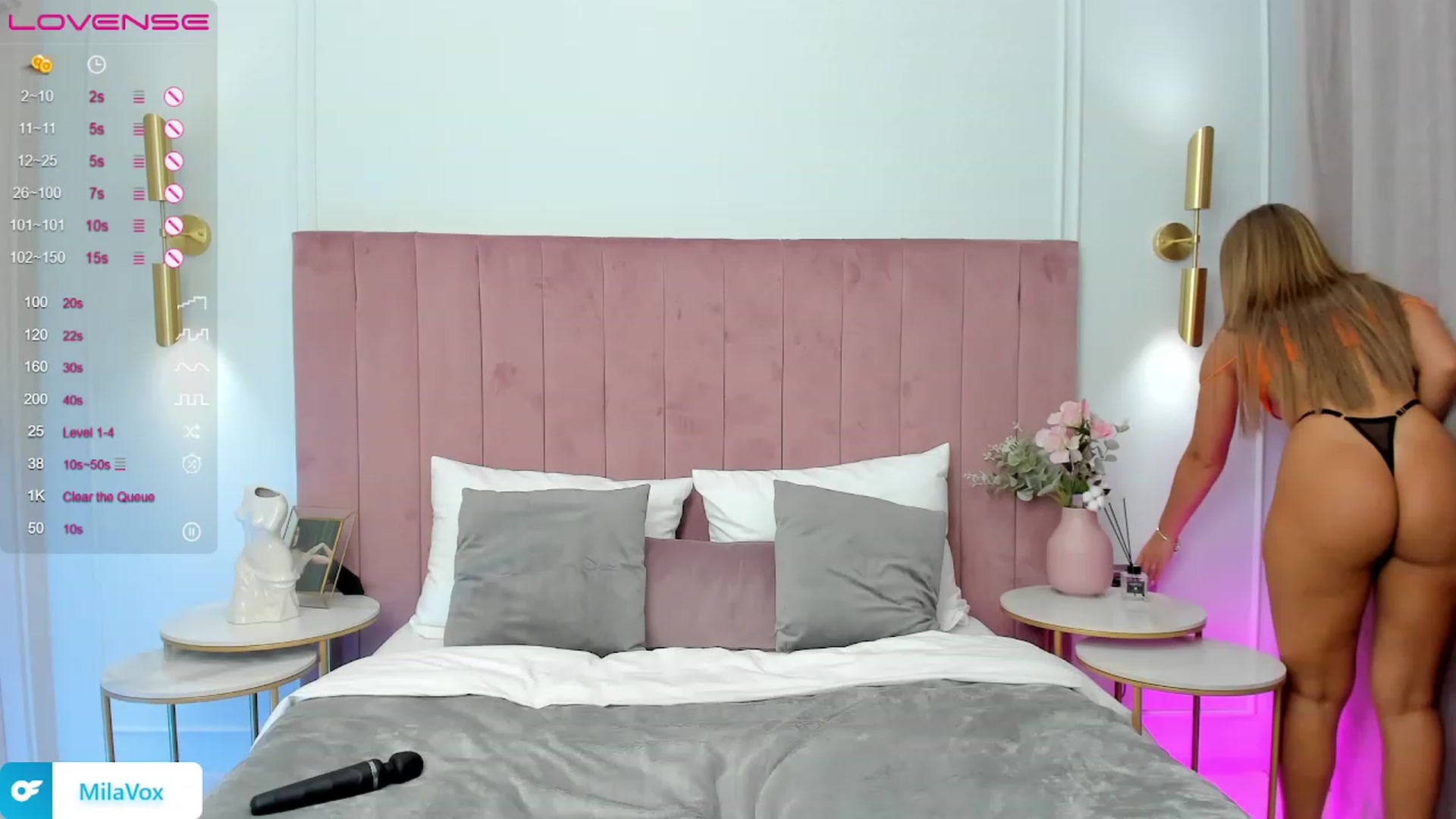 Gallery image thumbnail from MilaVox's myfreecams stream on, 08/08/2023, 06:09 image 13 of 20