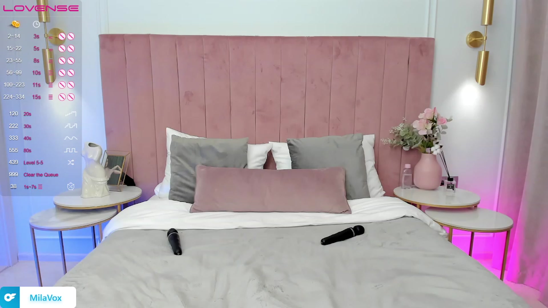 Gallery image thumbnail from MilaVox's myfreecams stream on, 08/09/2023, 18:59 image 9 of 20