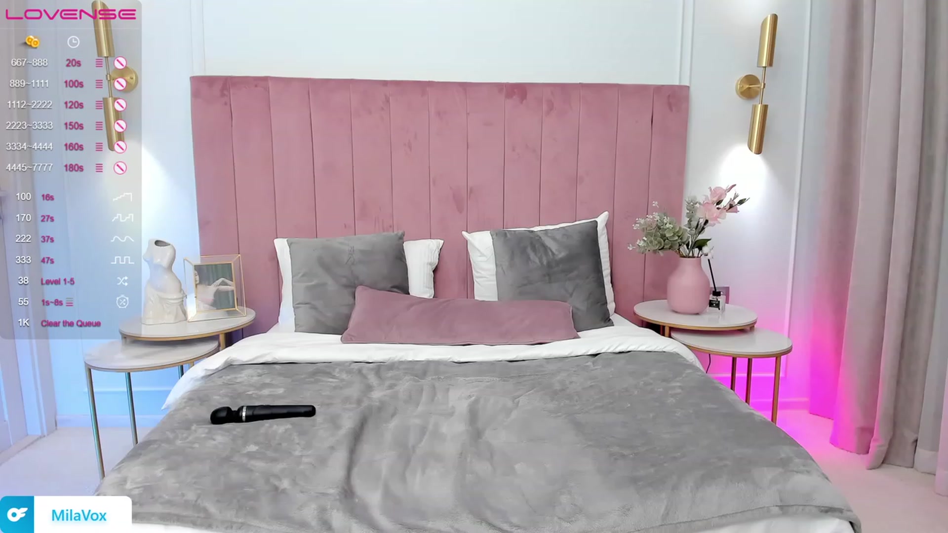 Gallery image thumbnail from MilaVox's myfreecams stream on, 08/27/2023, 17:12 image 2 of 20