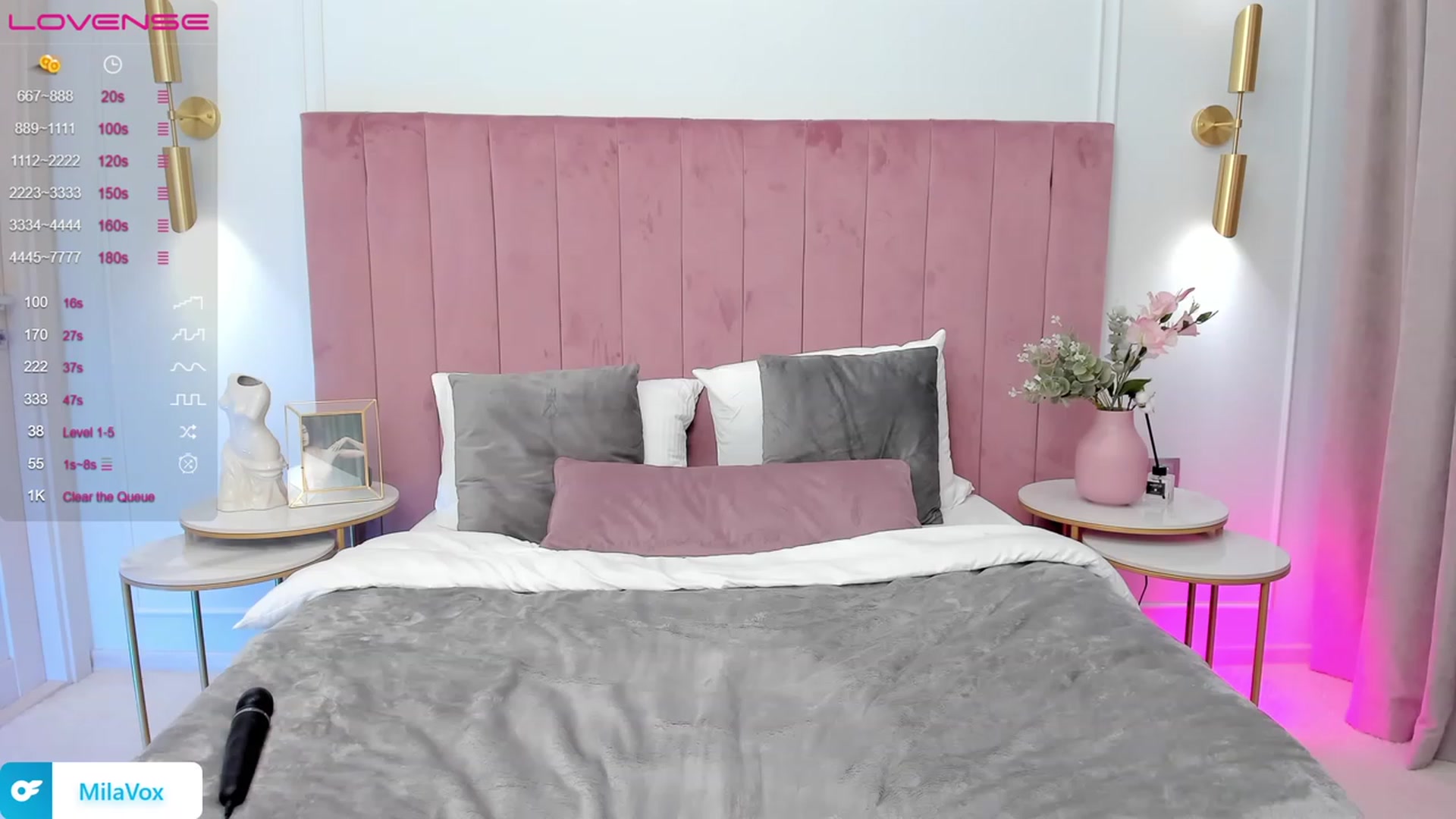 Gallery image thumbnail from MilaVox's myfreecams stream on, 08/27/2023, 18:45 image 19 of 20