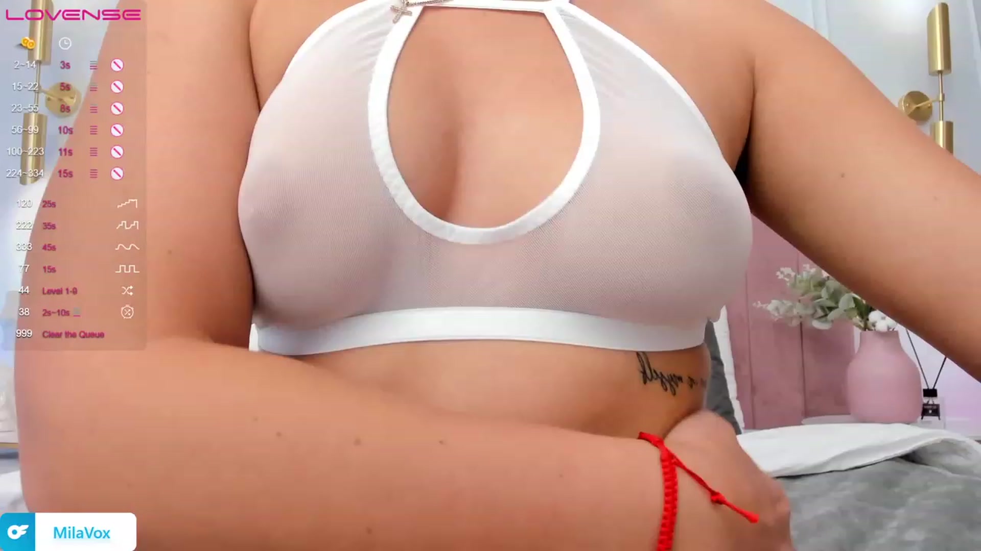 Gallery image thumbnail from MilaVox's myfreecams stream on, 09/12/2023, 10:50 image 17 of 20