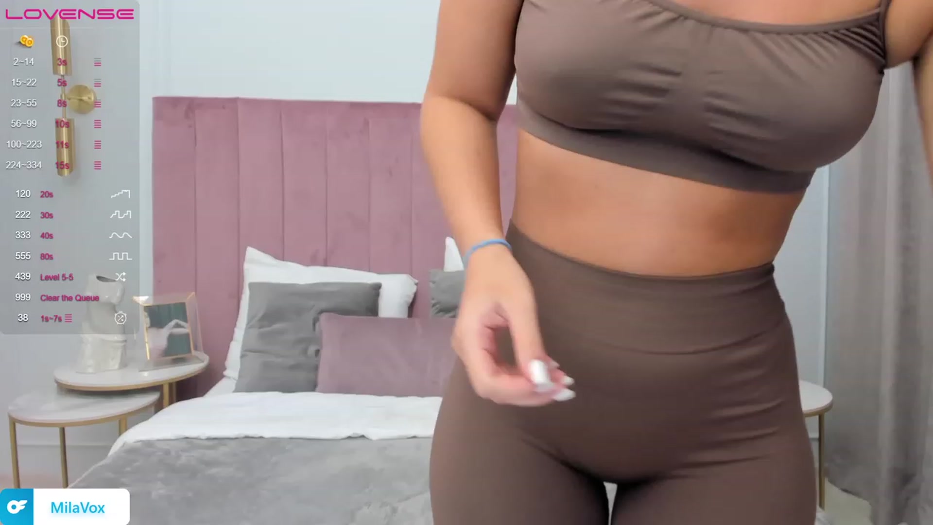 Gallery image thumbnail from MilaVox's myfreecams stream on, 09/19/2023, 12:00 image 19 of 20