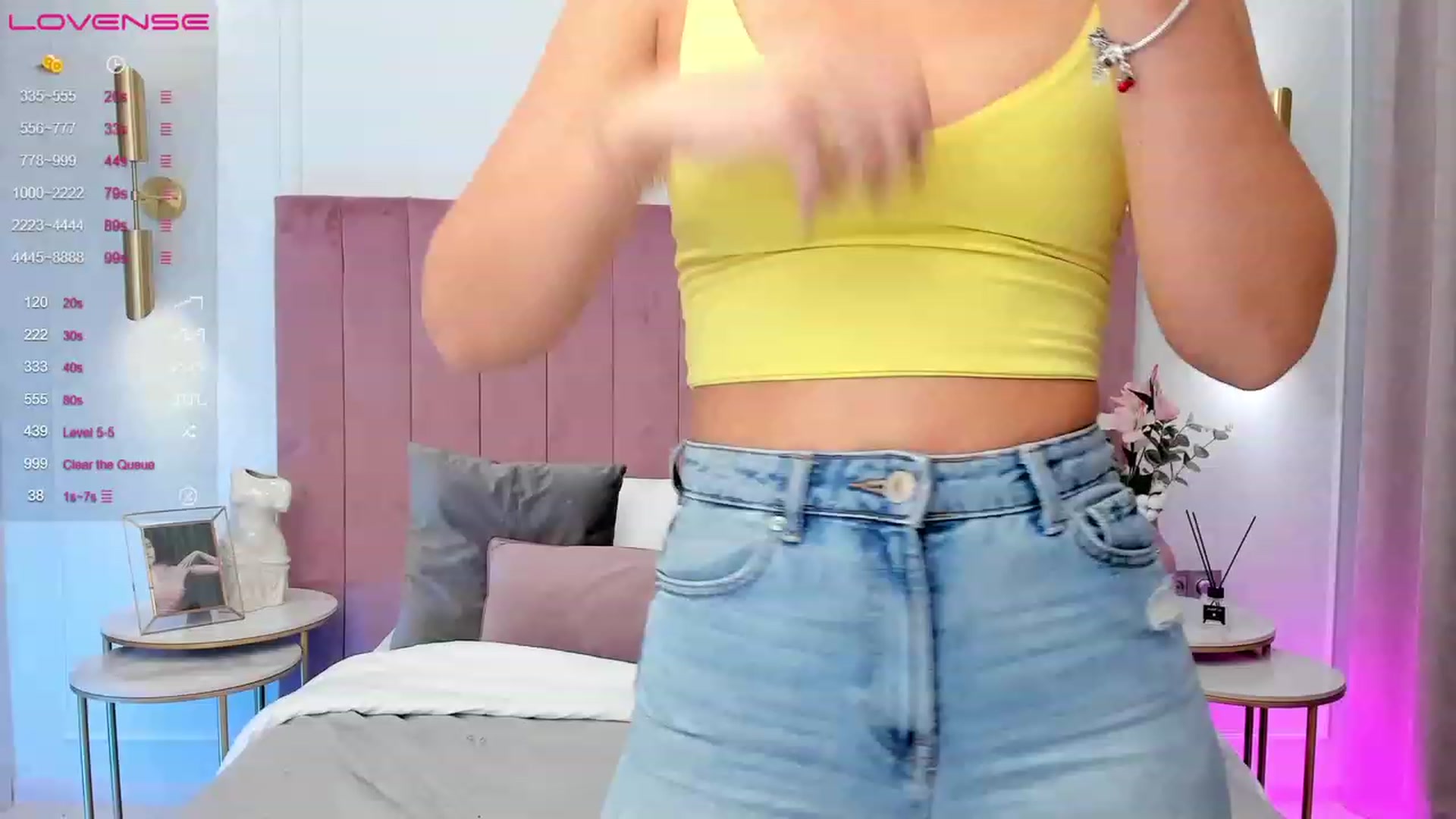 Gallery image thumbnail from MilaVox's myfreecams stream on, 10/07/2023, 18:58 image 11 of 20