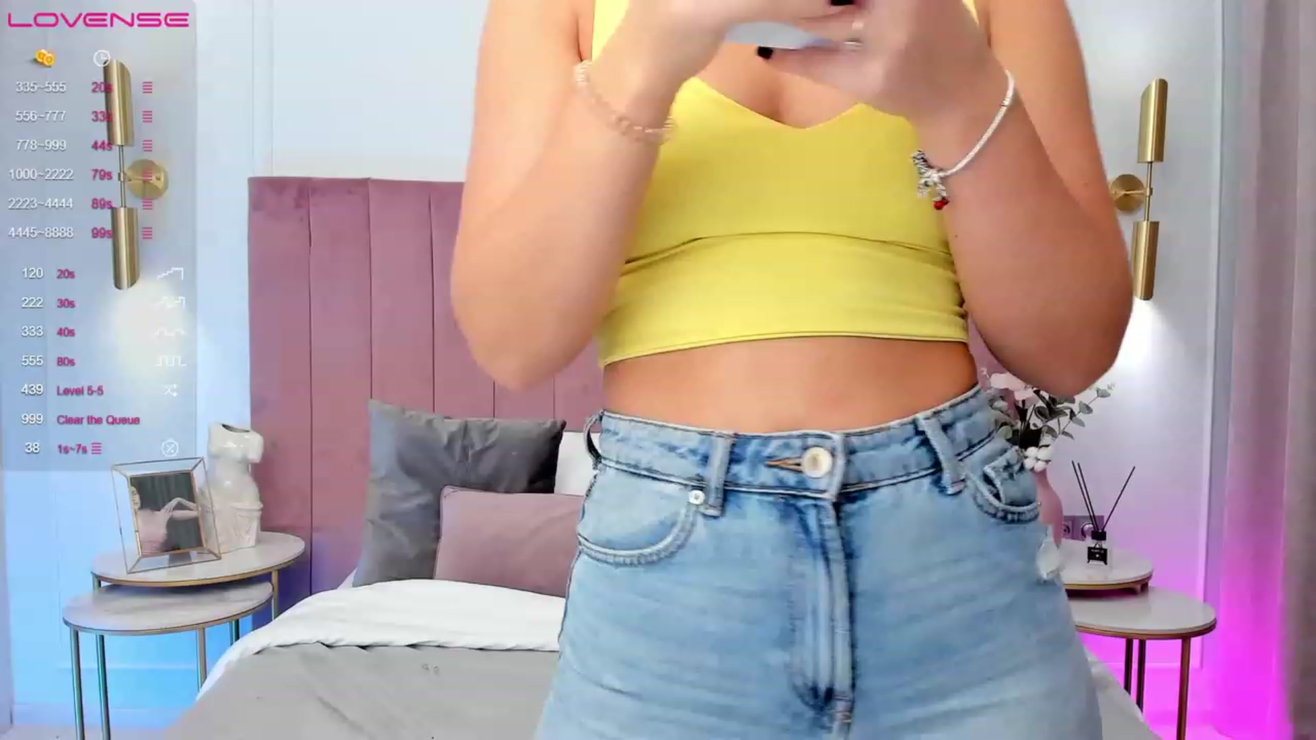 Gallery image thumbnail from MilaVox's myfreecams stream on, 10/07/2023, 18:58 image 14 of 20