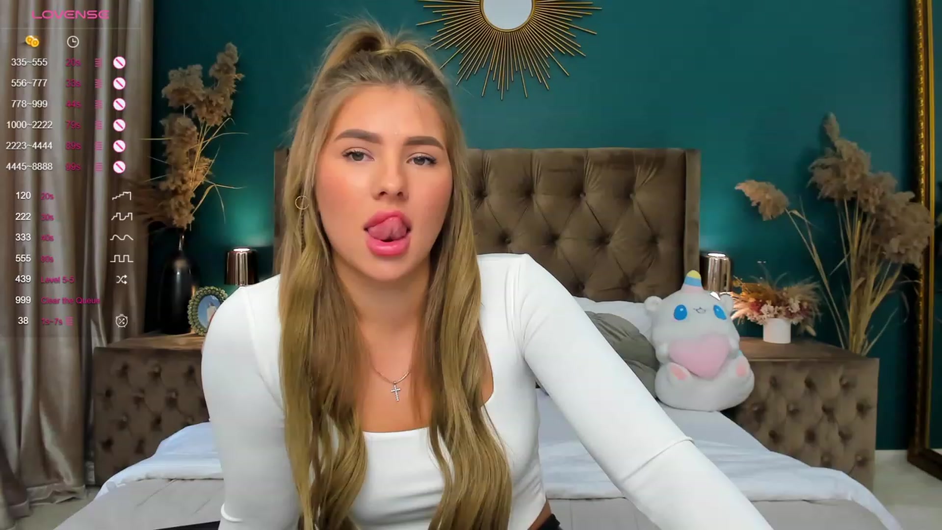 Gallery image thumbnail from MilaVox's myfreecams stream on, 10/08/2023, 09:02 image 18 of 20