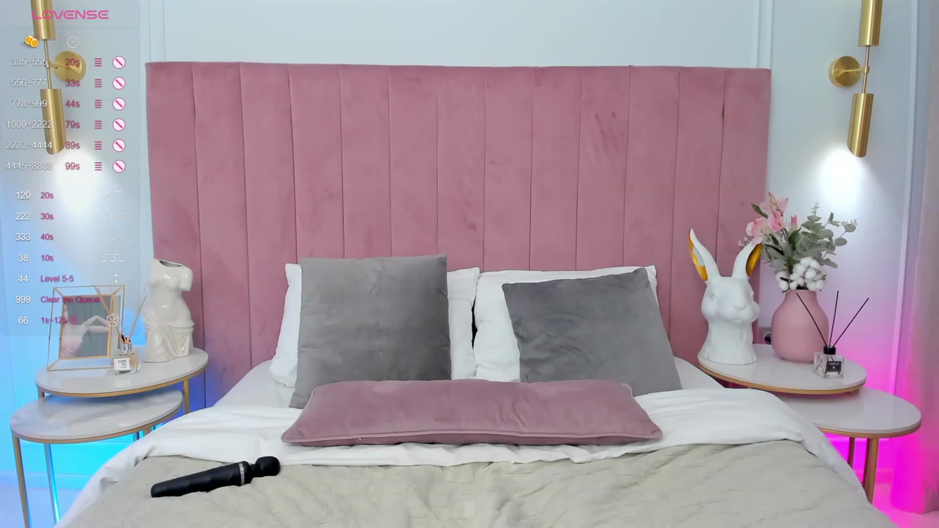 Gallery image thumbnail from MilaVox's myfreecams stream on, 12/05/2023, 09:06 image 6 of 20