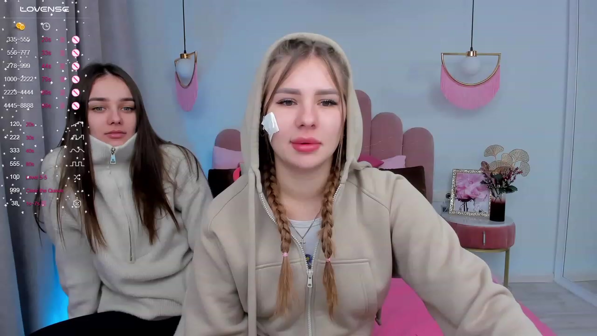 Gallery image thumbnail from MilaVox's myfreecams stream on, 12/17/2023, 12:56 image 19 of 20