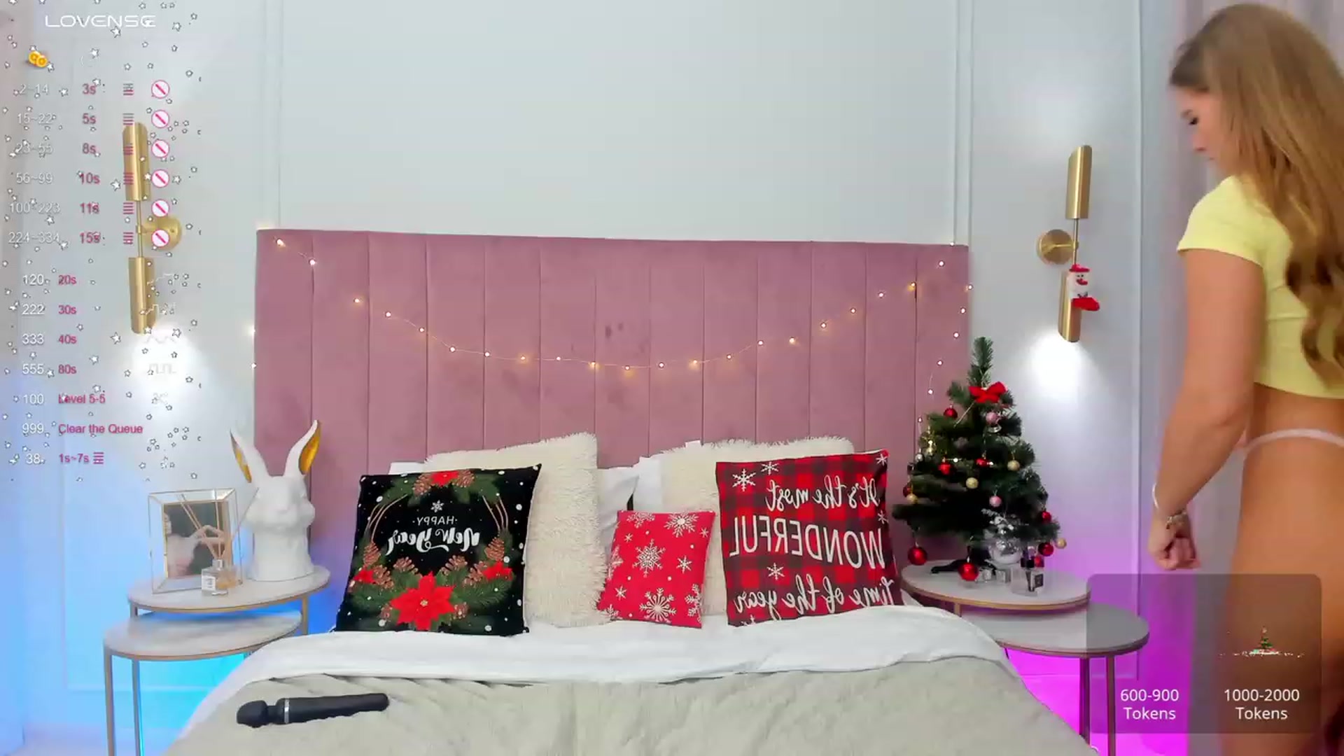 Gallery image thumbnail from MilaVox's myfreecams stream on, 12/20/2023, 17:30 image 11 of 20