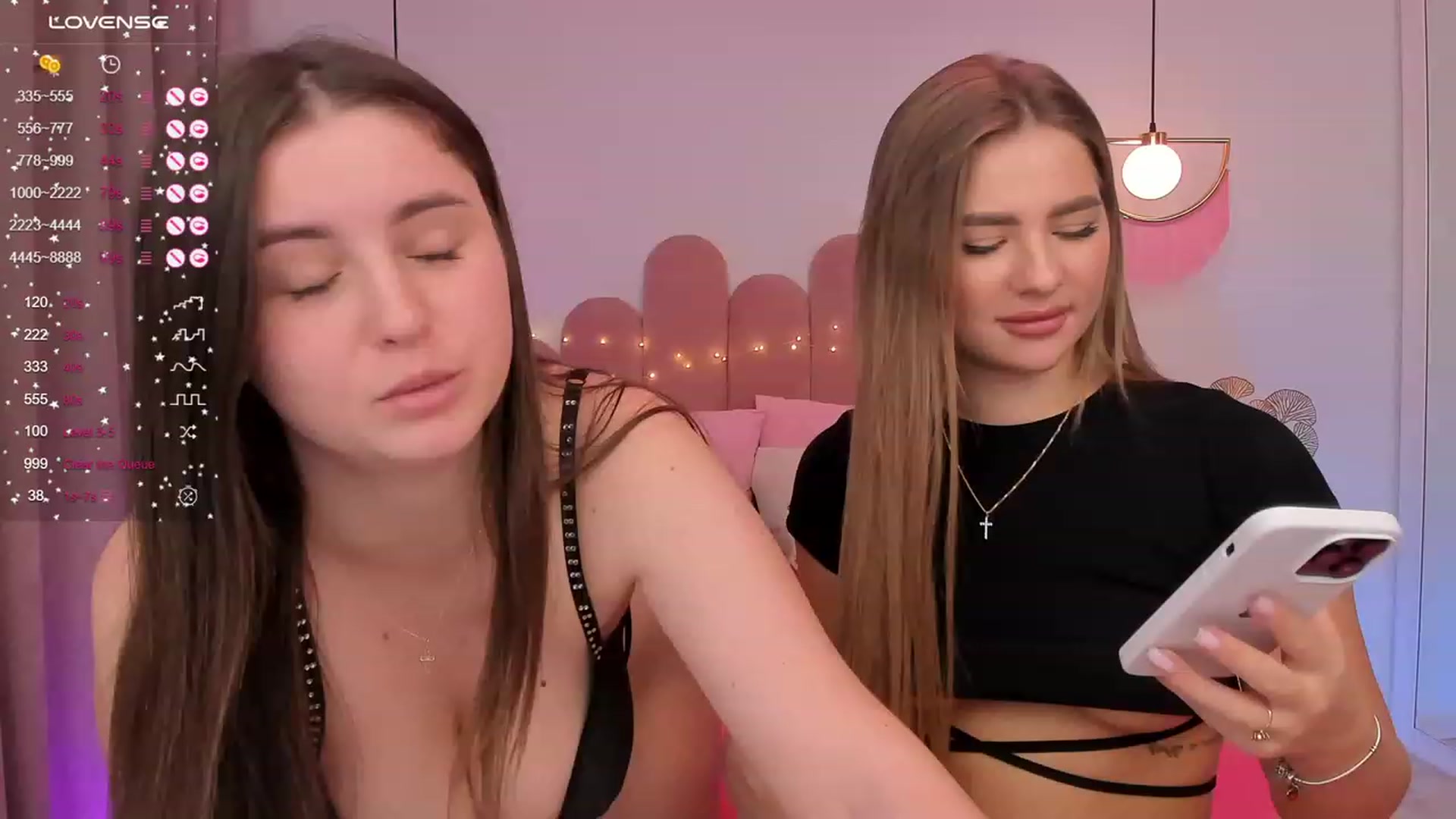 Gallery image thumbnail from MilaVox's myfreecams stream on, 12/30/2023, 11:02 image 18 of 20