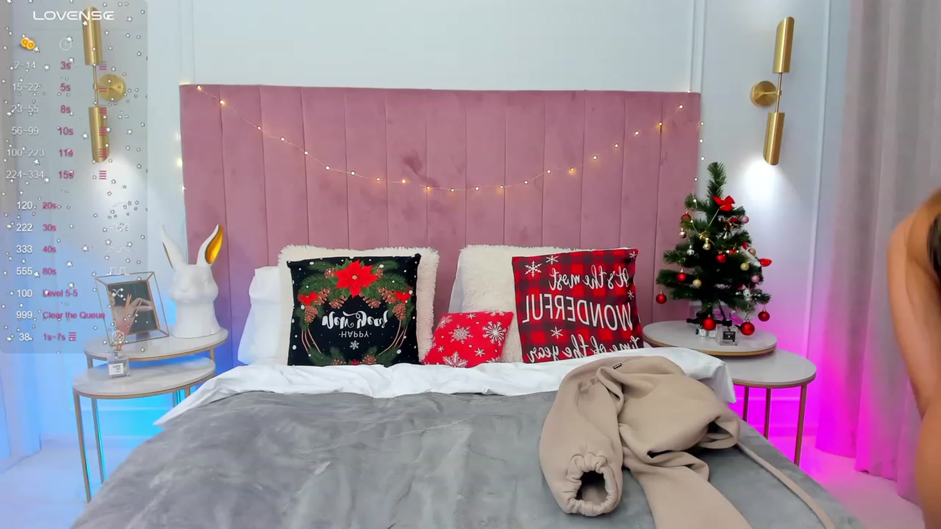Gallery image thumbnail from MilaVox's myfreecams stream on, 01/02/2024, 12:53 image 12 of 20