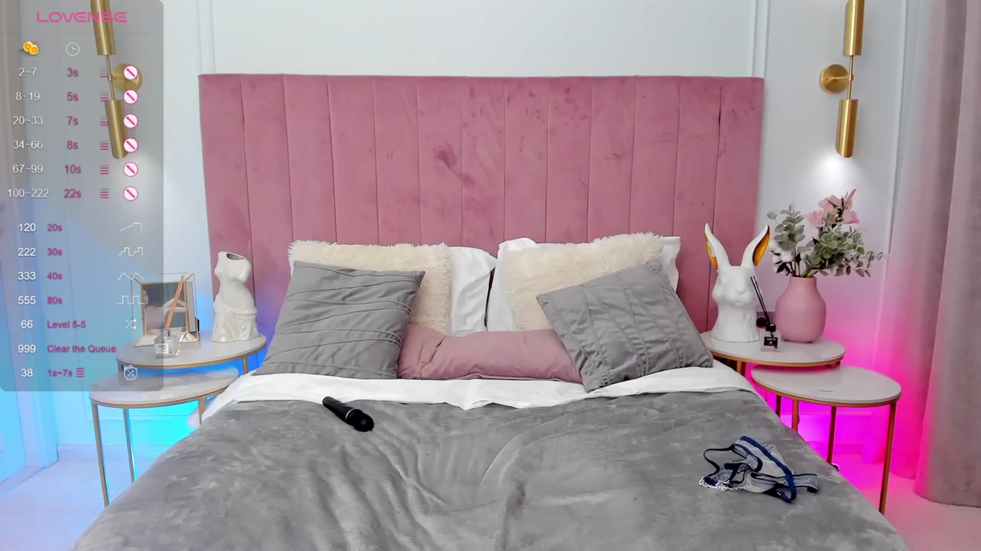 Gallery image thumbnail from MilaVox's myfreecams stream on, 01/19/2024, 16:25 image 13 of 20