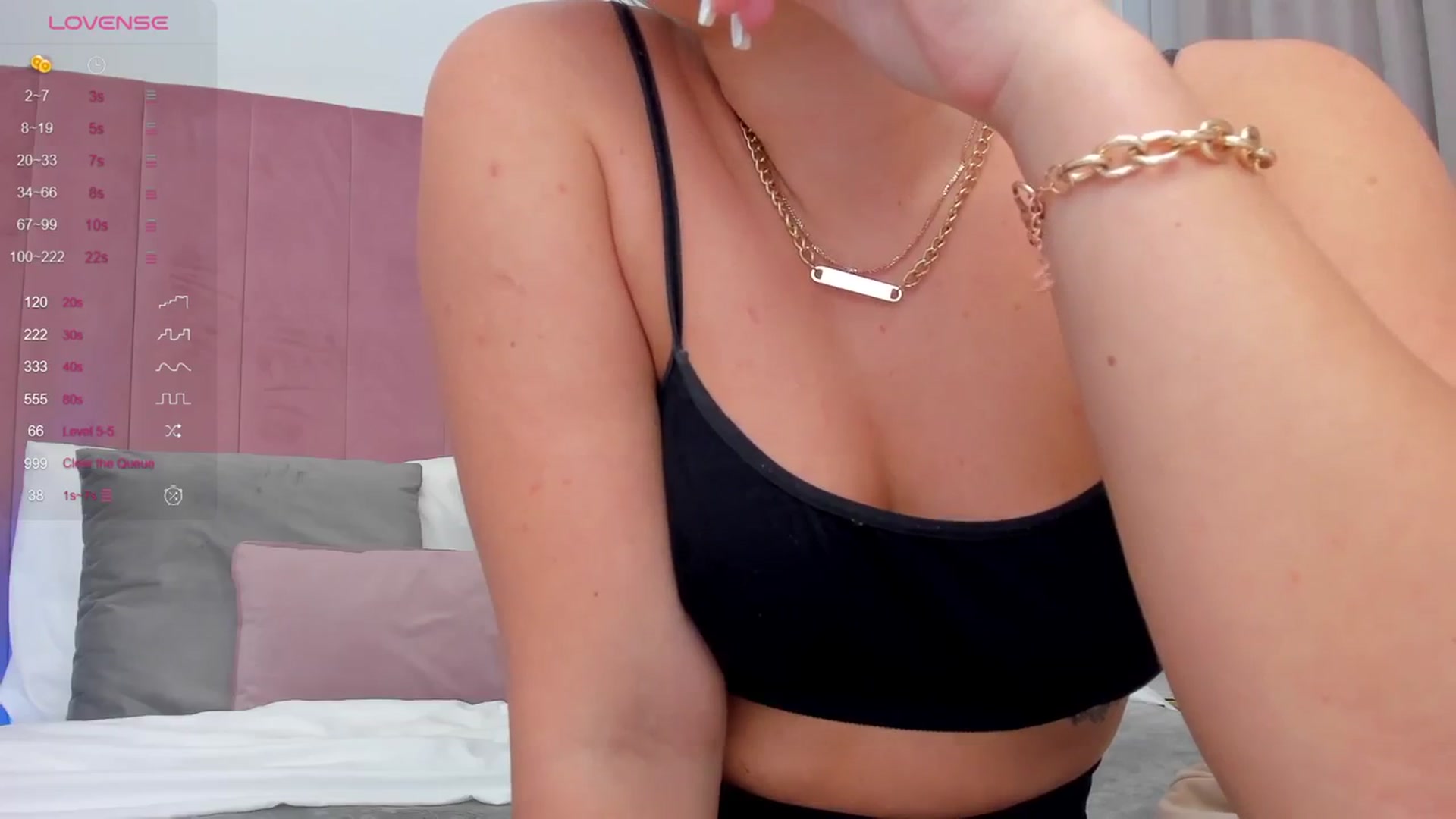 Gallery image thumbnail from MilaVox's myfreecams stream on, 02/20/2024, 12:57 image 11 of 20
