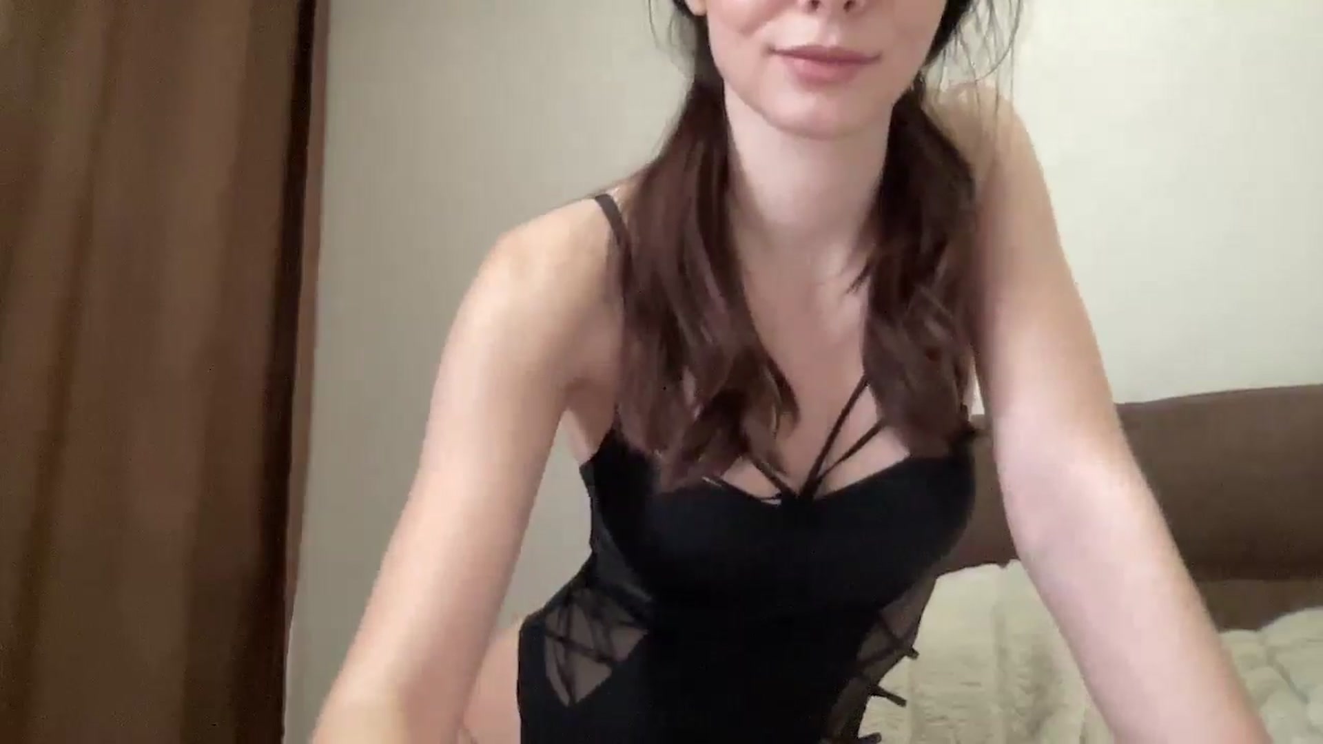 Gallery image thumbnail from MilaWylde's myfreecams stream on, 02/15/2025, 12:36 image 7 of 20