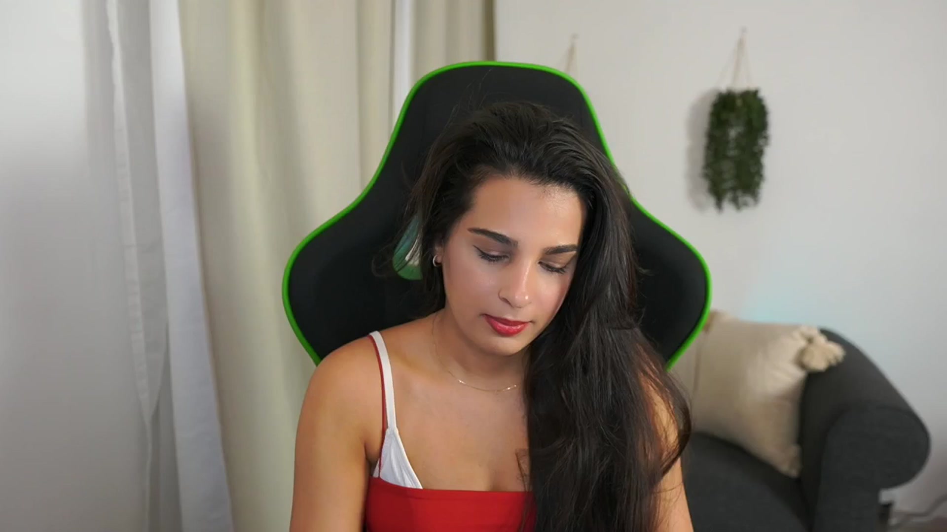 Gallery image thumbnail from Mila_denver's myfreecams stream on, 10/10/2024, 09:39 image 6 of 20