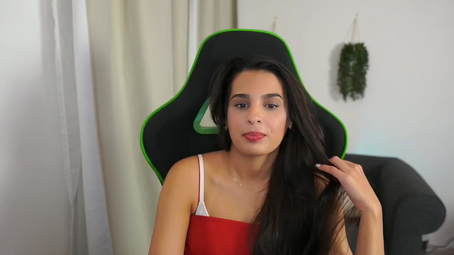 Gallery image thumbnail from Mila_denver's myfreecams stream on, 10/10/2024, 09:39 image 13 of 20