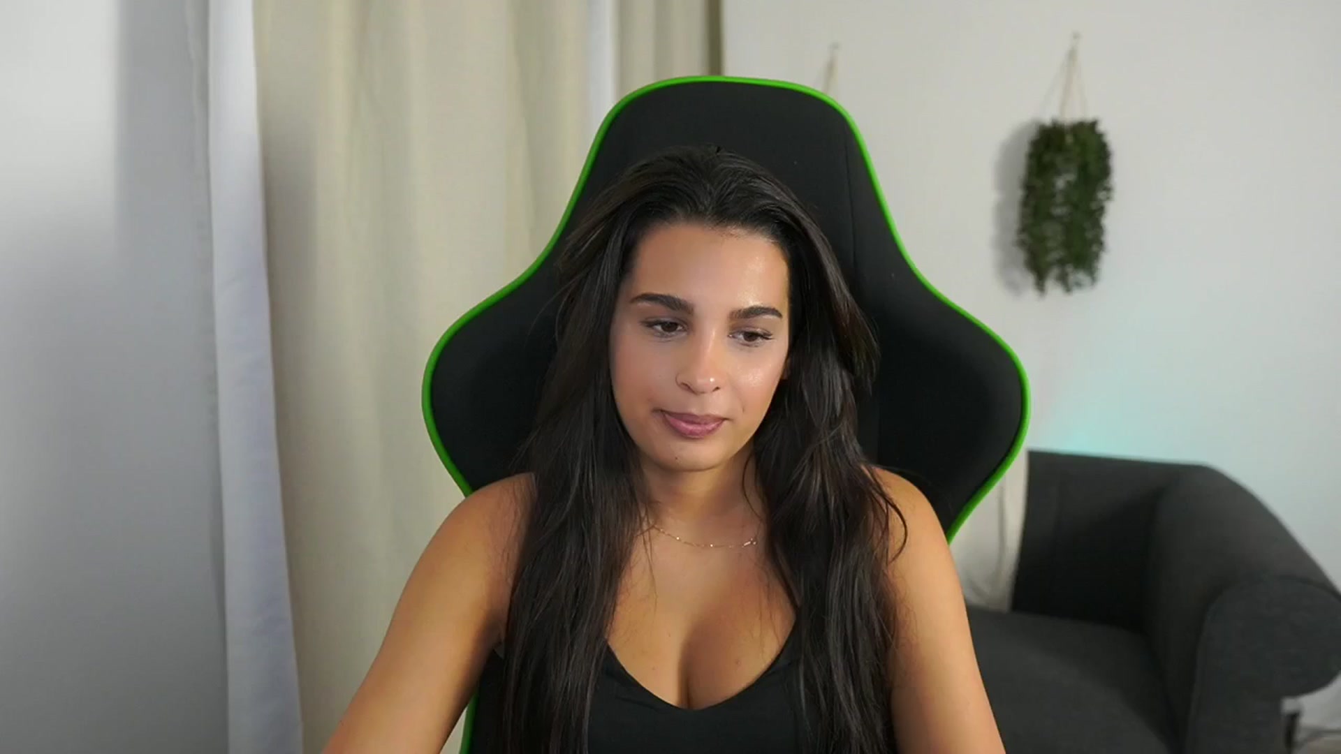 Gallery image thumbnail from Mila_denver's myfreecams stream on, 10/11/2024, 10:22 image 1 of 20