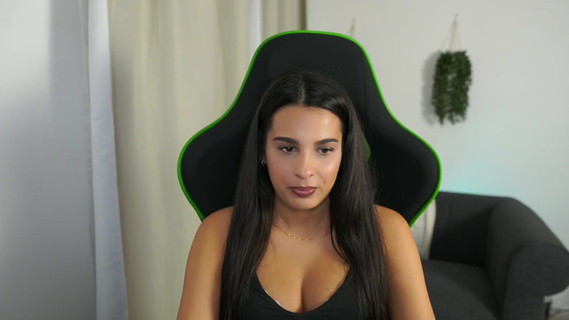 Gallery image thumbnail from Mila_denver's myfreecams stream on, 10/11/2024, 11:34 image 4 of 20