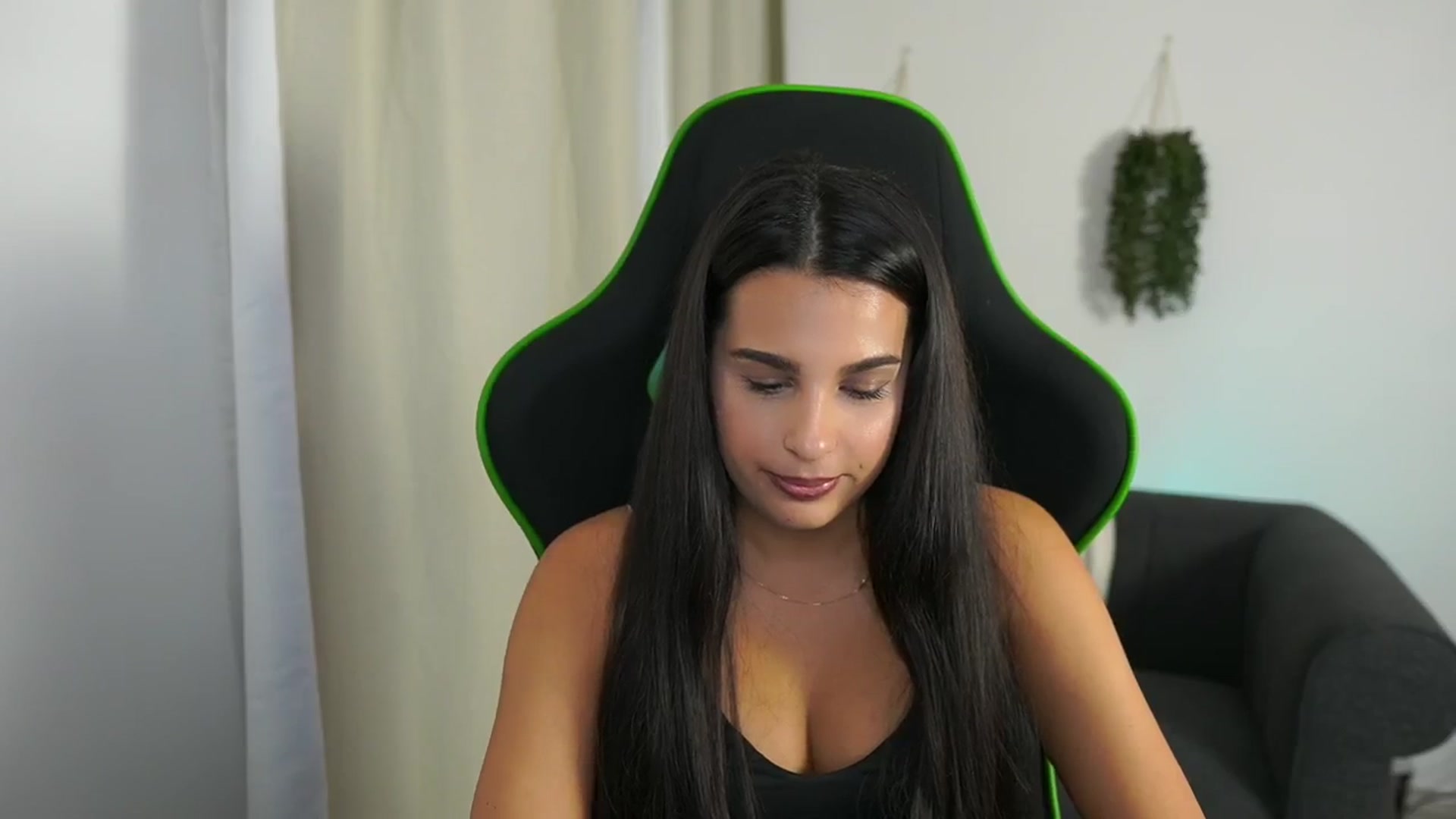 Gallery image thumbnail from Mila_denver's myfreecams stream on, 10/11/2024, 11:34 image 15 of 20