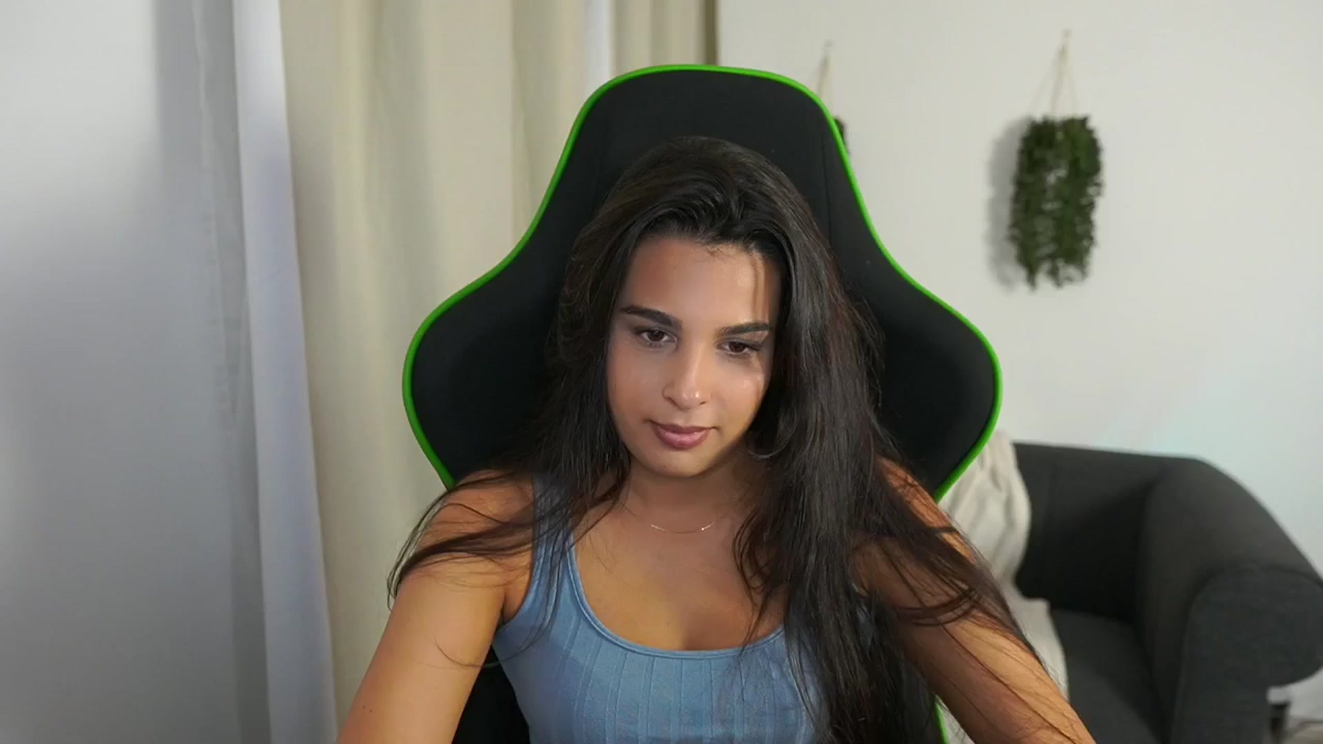 Gallery image thumbnail from Mila_denver's myfreecams stream on, 10/13/2024, 14:45 image 9 of 20