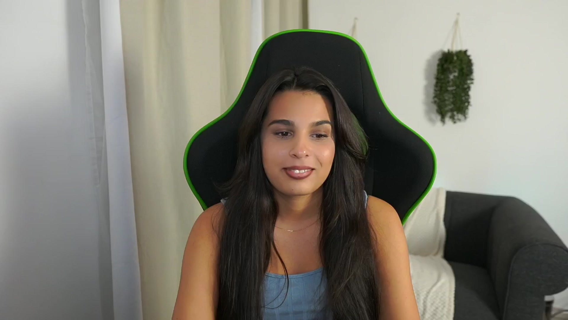 Gallery image thumbnail from Mila_denver's myfreecams stream on, 10/13/2024, 15:52 image 7 of 20