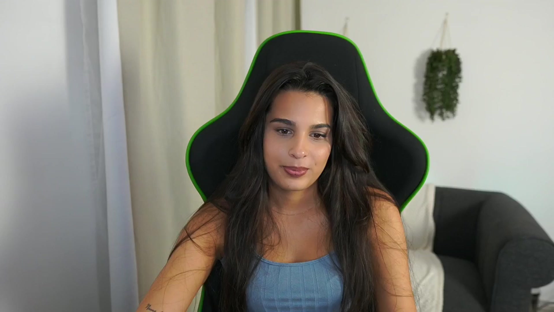 Gallery image thumbnail from Mila_denver's myfreecams stream on, 10/13/2024, 17:39 image 3 of 20