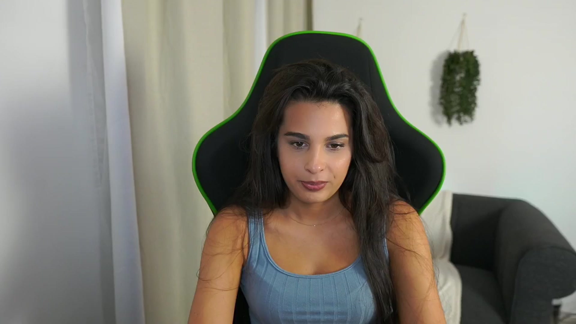 Gallery image thumbnail from Mila_denver's myfreecams stream on, 10/13/2024, 17:39 image 2 of 20